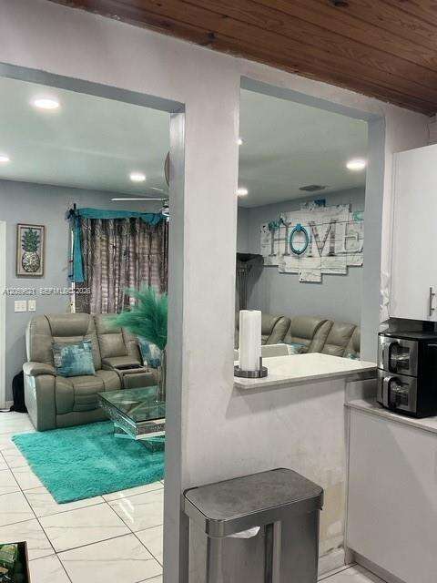 6404 Grant Ct, Hollywood, FL 33024 - For Sale photo 11