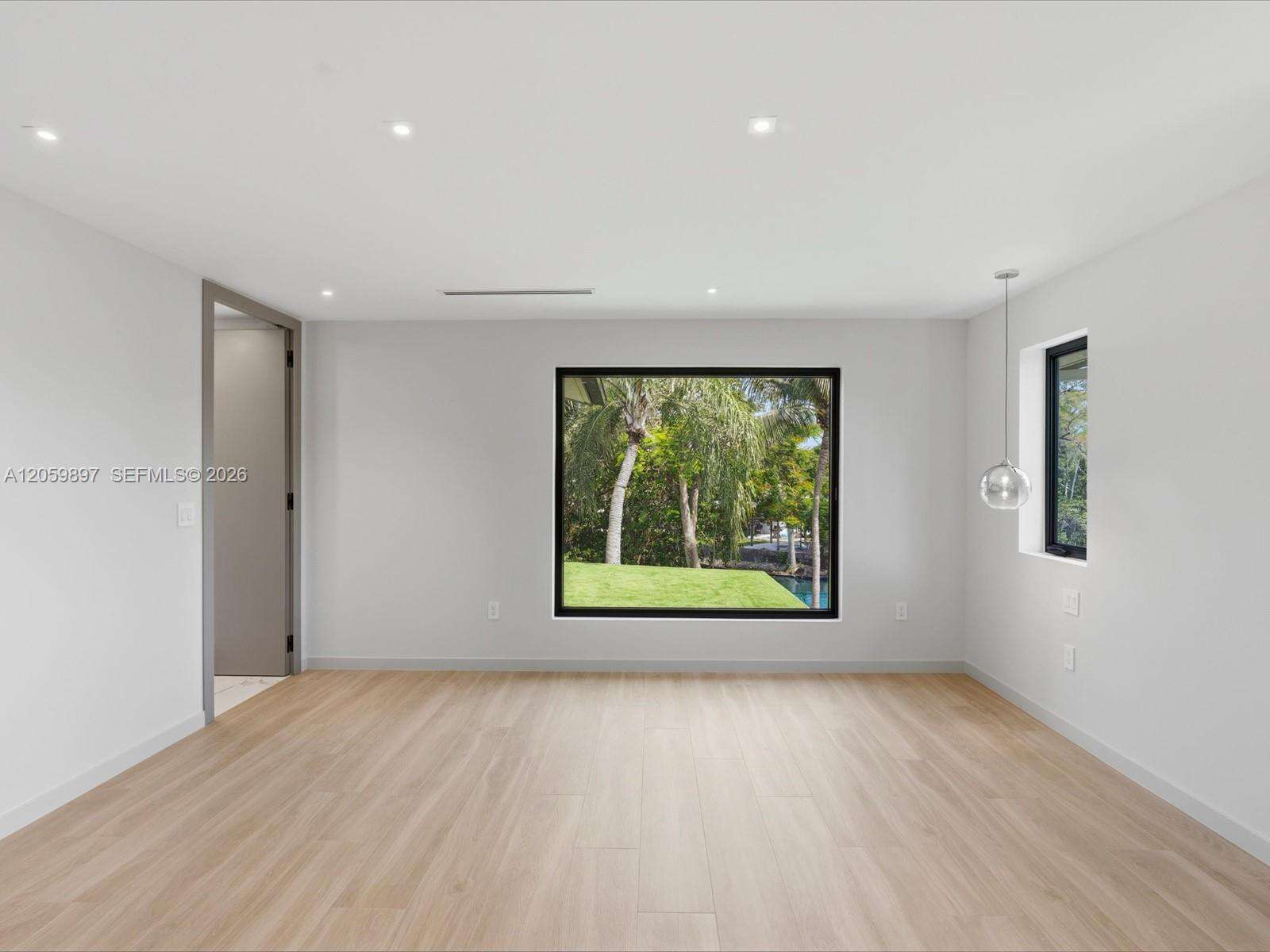 20001 25th Ave, Miami, FL 33180 - For Sale photo 30