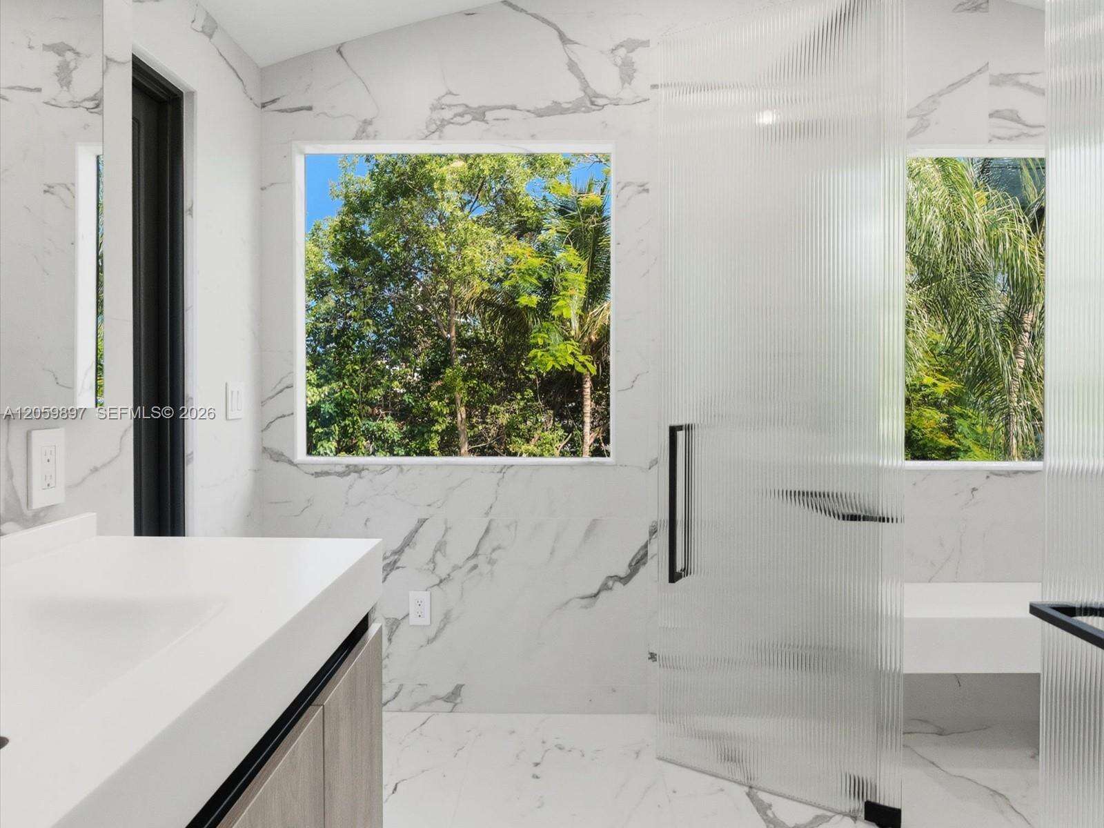 20001 25th Ave, Miami, FL 33180 - For Sale photo 41
