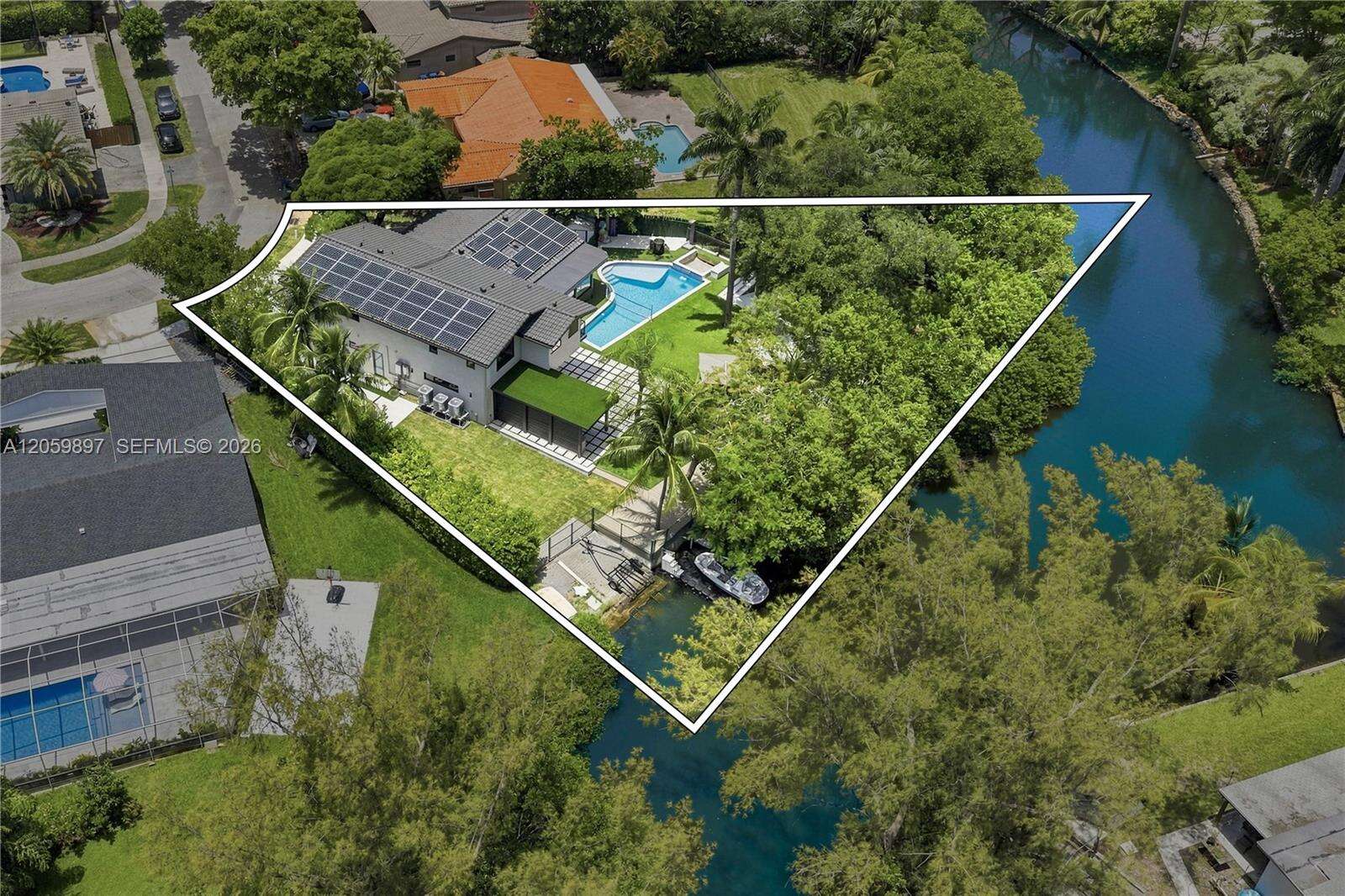 20001 25th Ave, Miami, FL 33180 - For Sale photo 8
