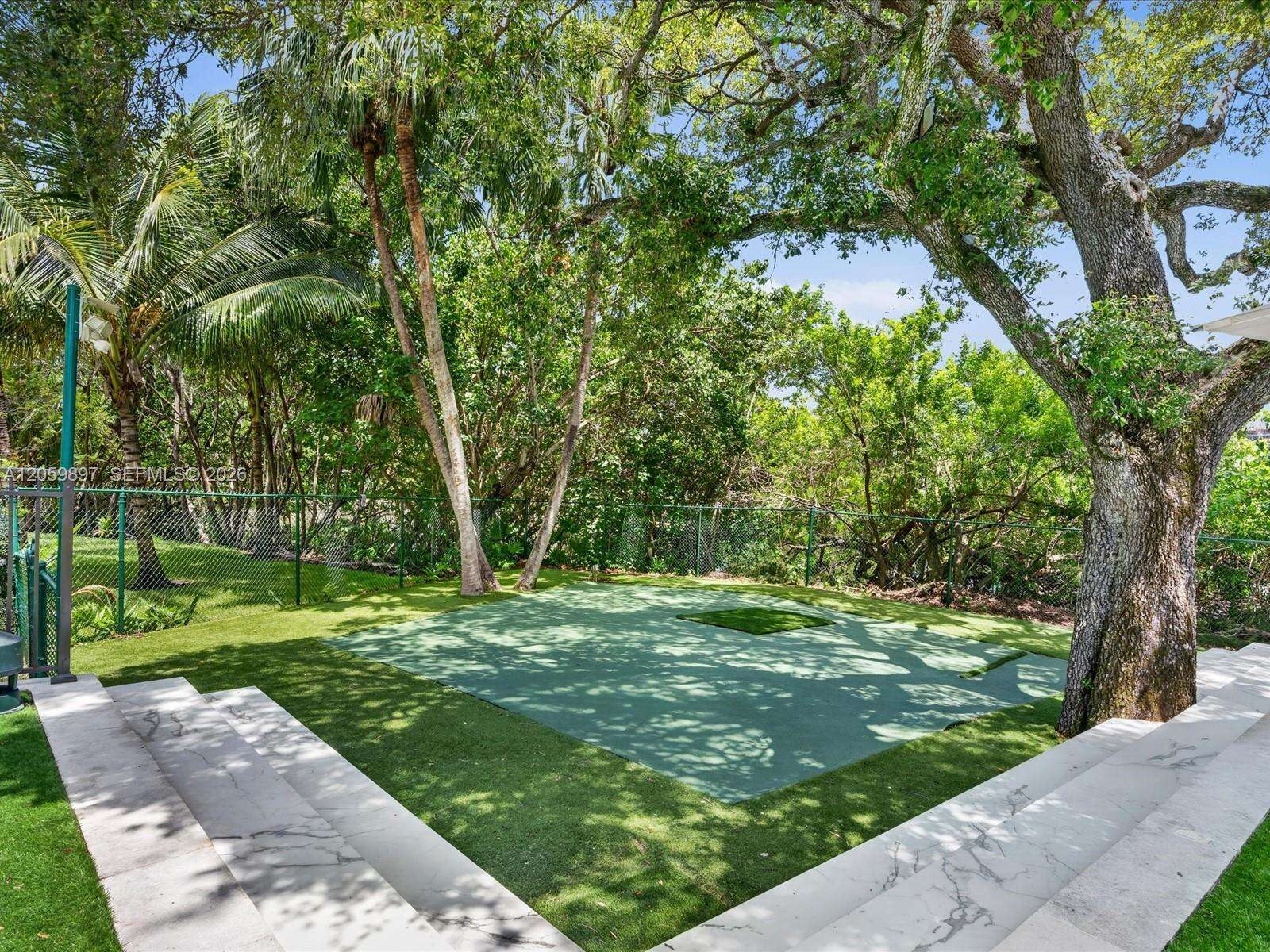 20001 25th Ave, Miami, FL 33180 - For Sale photo 79