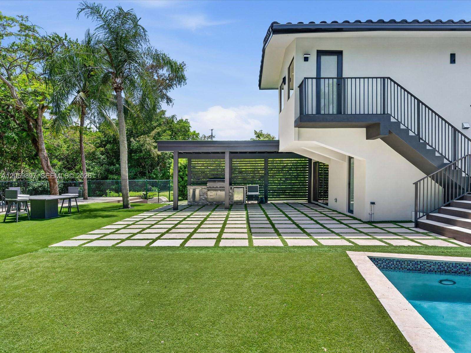 20001 25th Ave, Miami, FL 33180 - For Sale photo 86