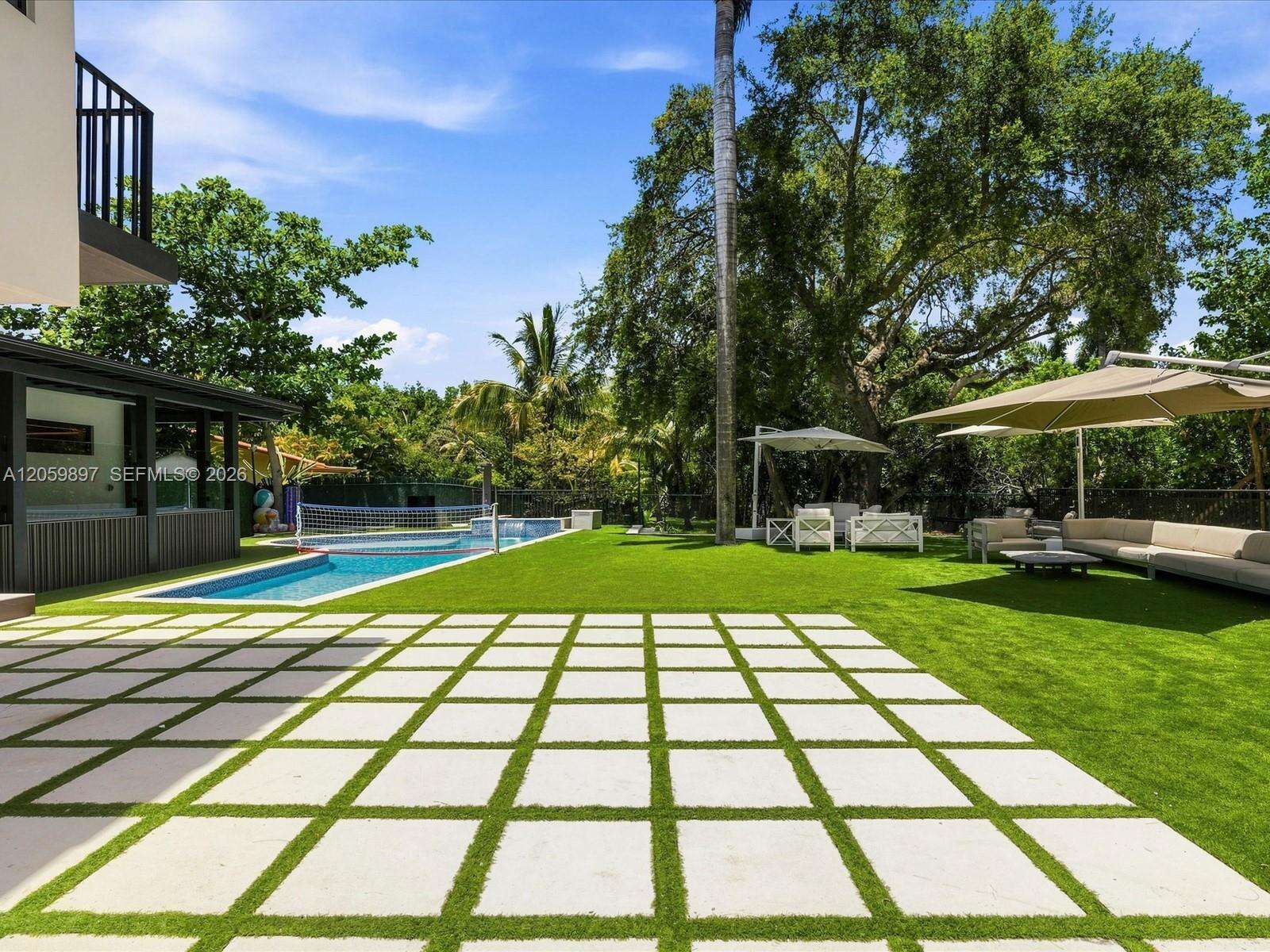 20001 25th Ave, Miami, FL 33180 - For Sale photo 90