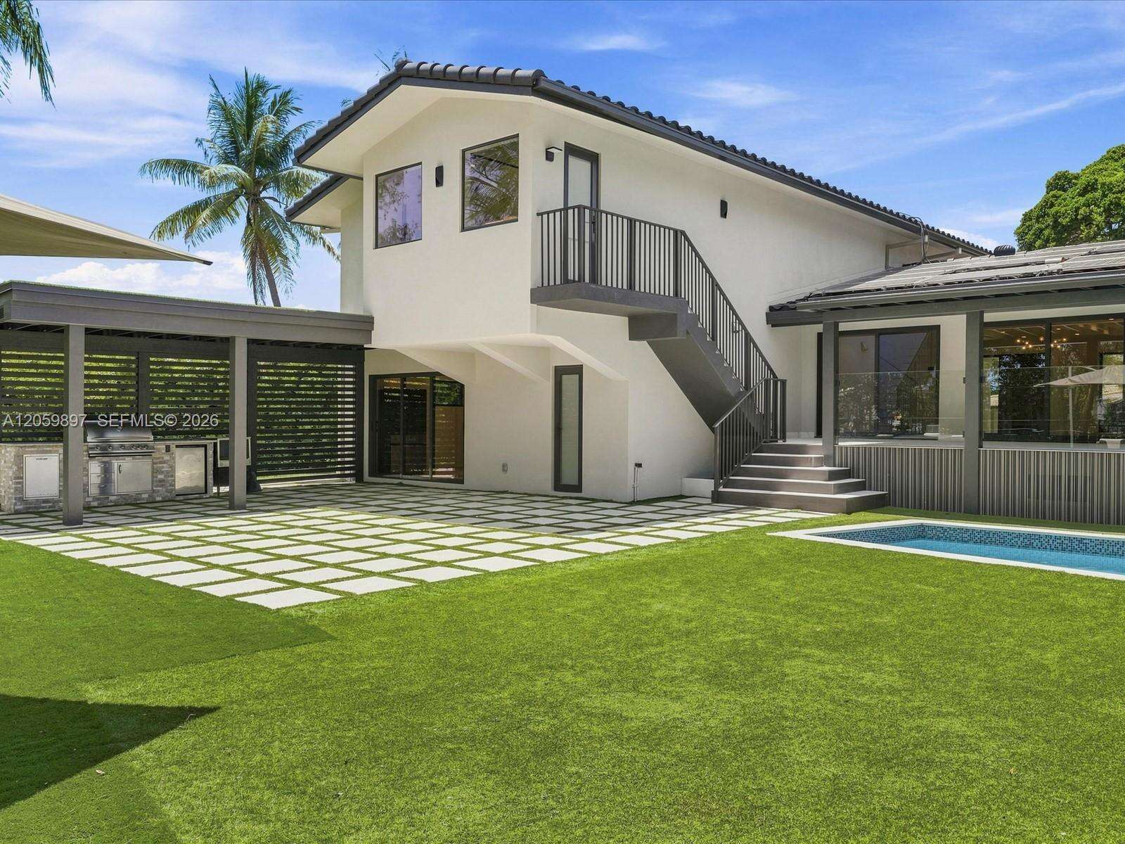 20001 25th Ave, Miami, FL 33180 - For Sale photo 10