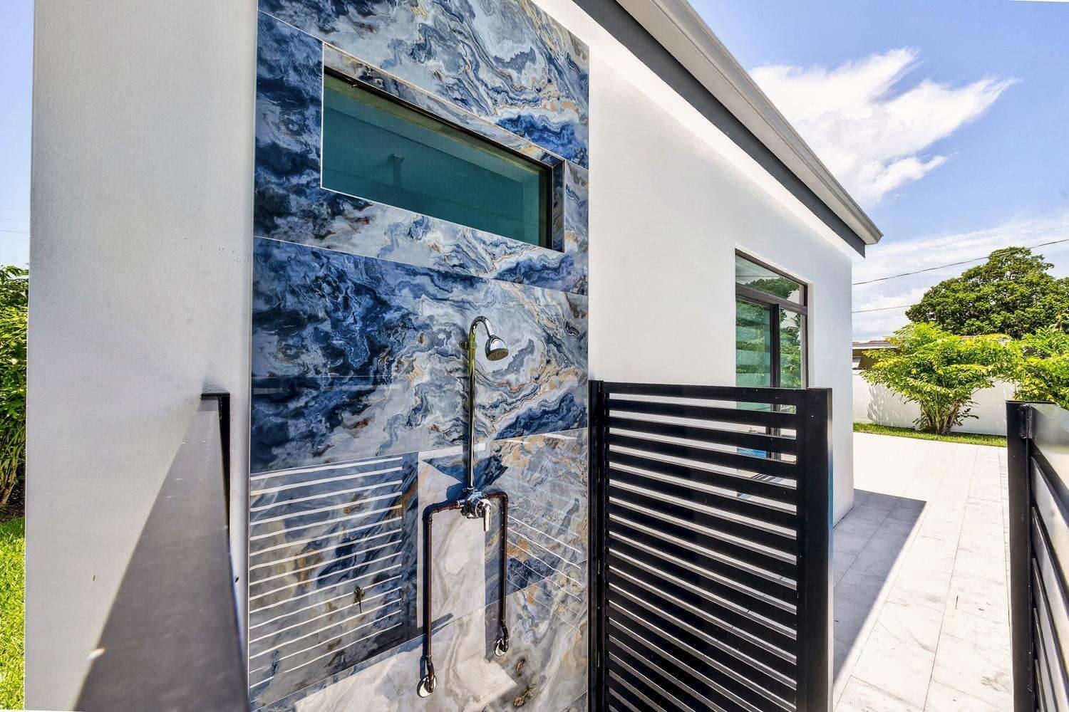 3933 Washington, Hollywood, FL 33021 - For Sale photo 24