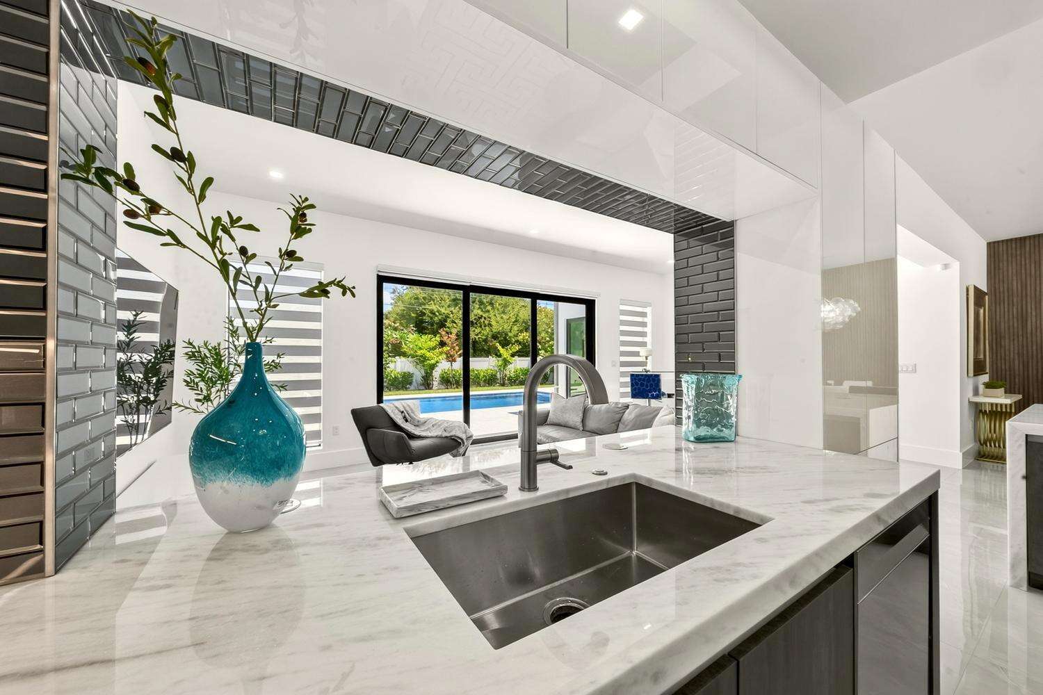 3933 Washington, Hollywood, FL 33021 - For Sale photo 37