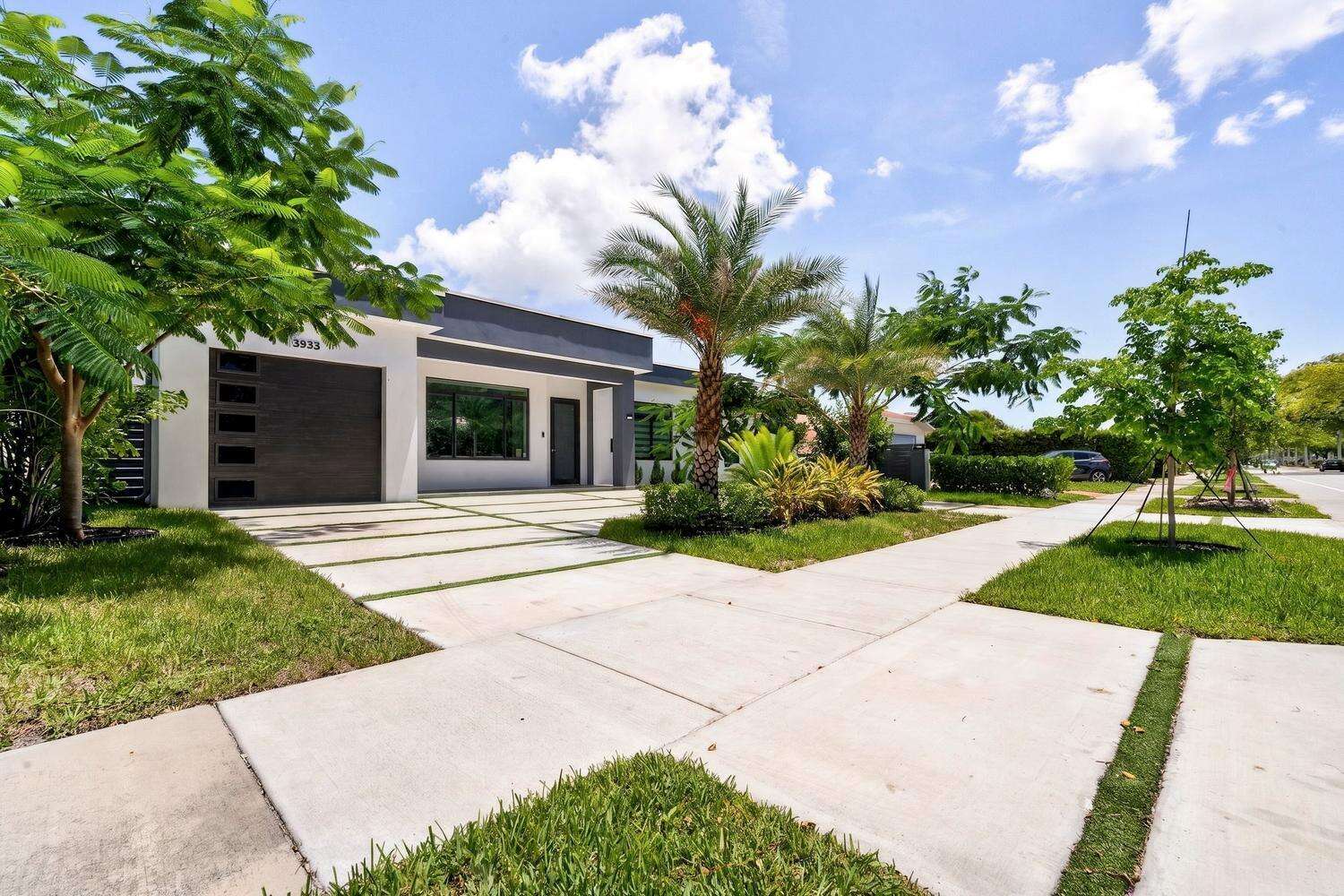 3933 Washington, Hollywood, FL 33021 - For Sale photo 57