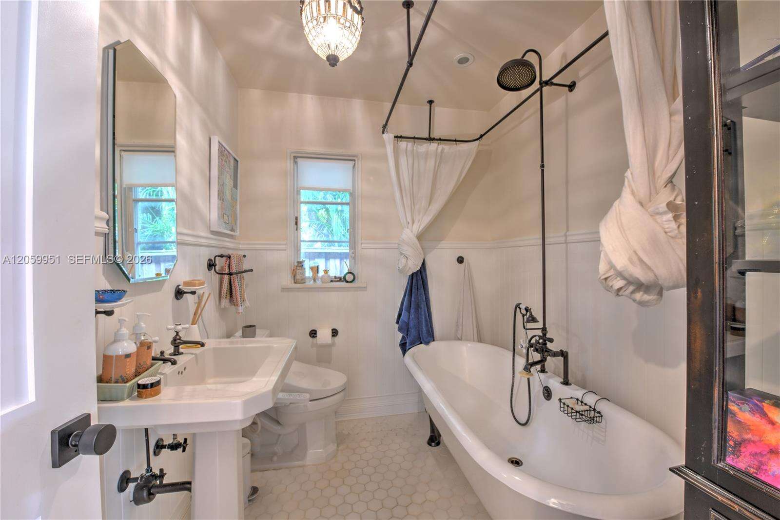 110 16th Ave, Hollywood, FL 33020 - For Sale photo 14