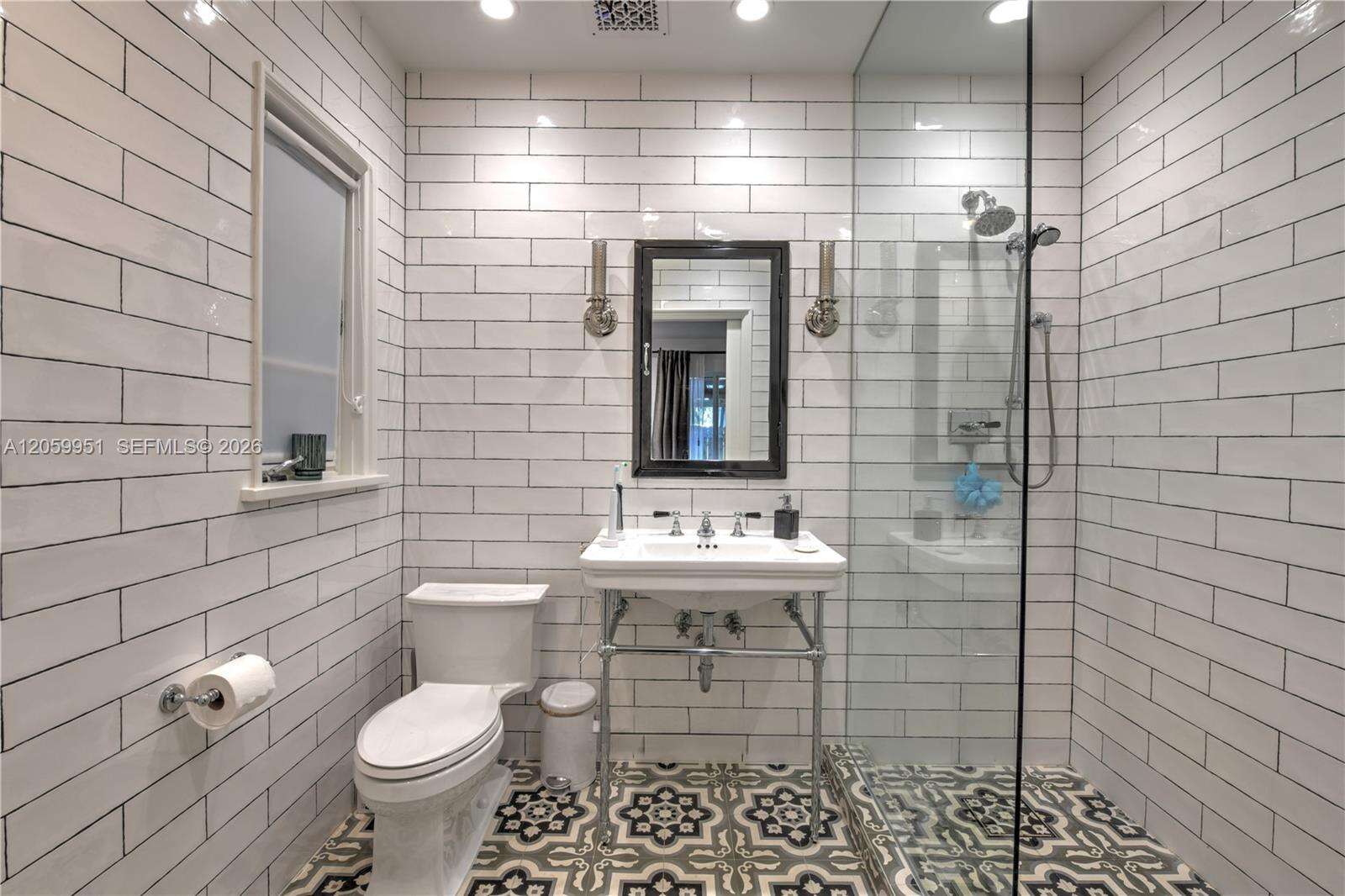 110 16th Ave, Hollywood, FL 33020 - For Sale photo 48