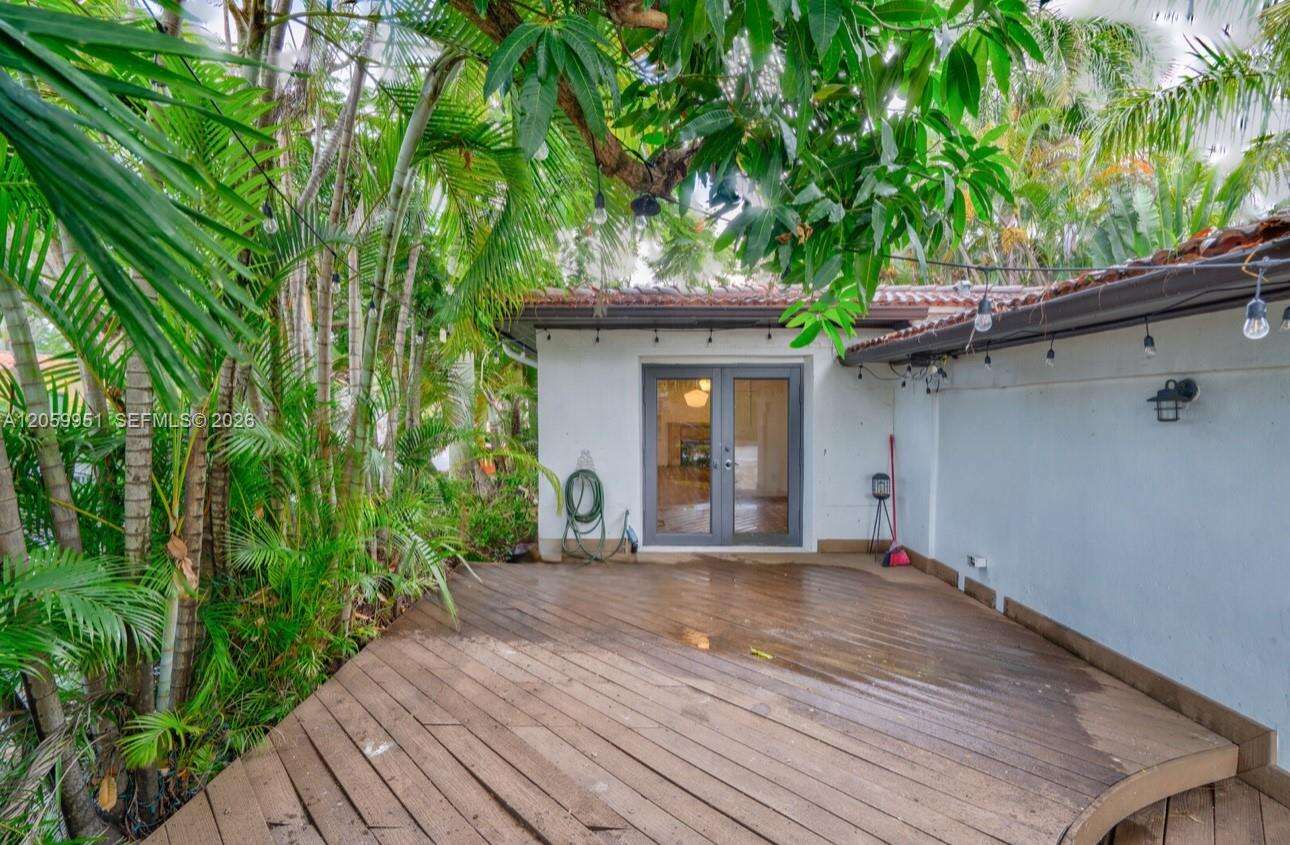 110 16th Ave, Hollywood, FL 33020 - For Sale photo 57