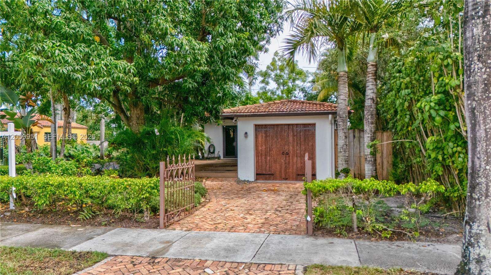 110 16th Ave, Hollywood, FL 33020 - For Sale photo 60