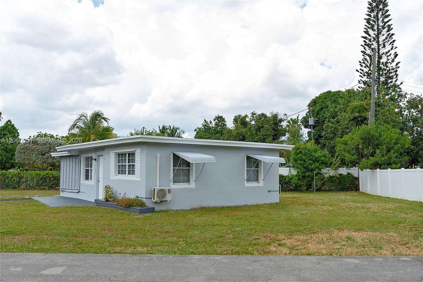 6103 Monroe St, Hollywood, FL 33023 - For Sale photo 5