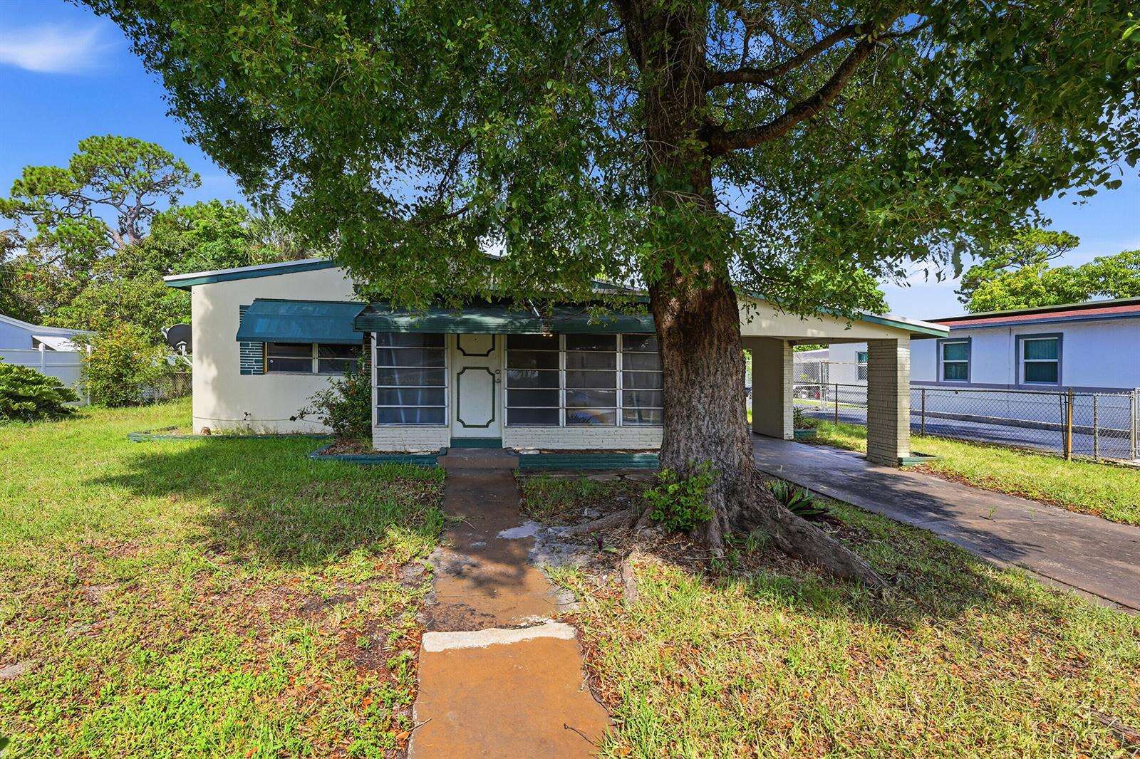 413 24th, Fort Lauderdale, FL 33312 - For Sale photo 2