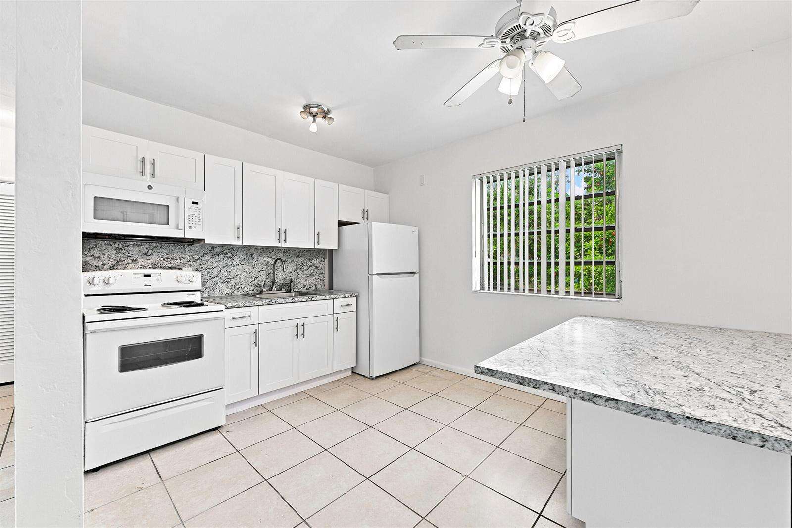 413 24th, Fort Lauderdale, FL 33312 - For Sale photo 4