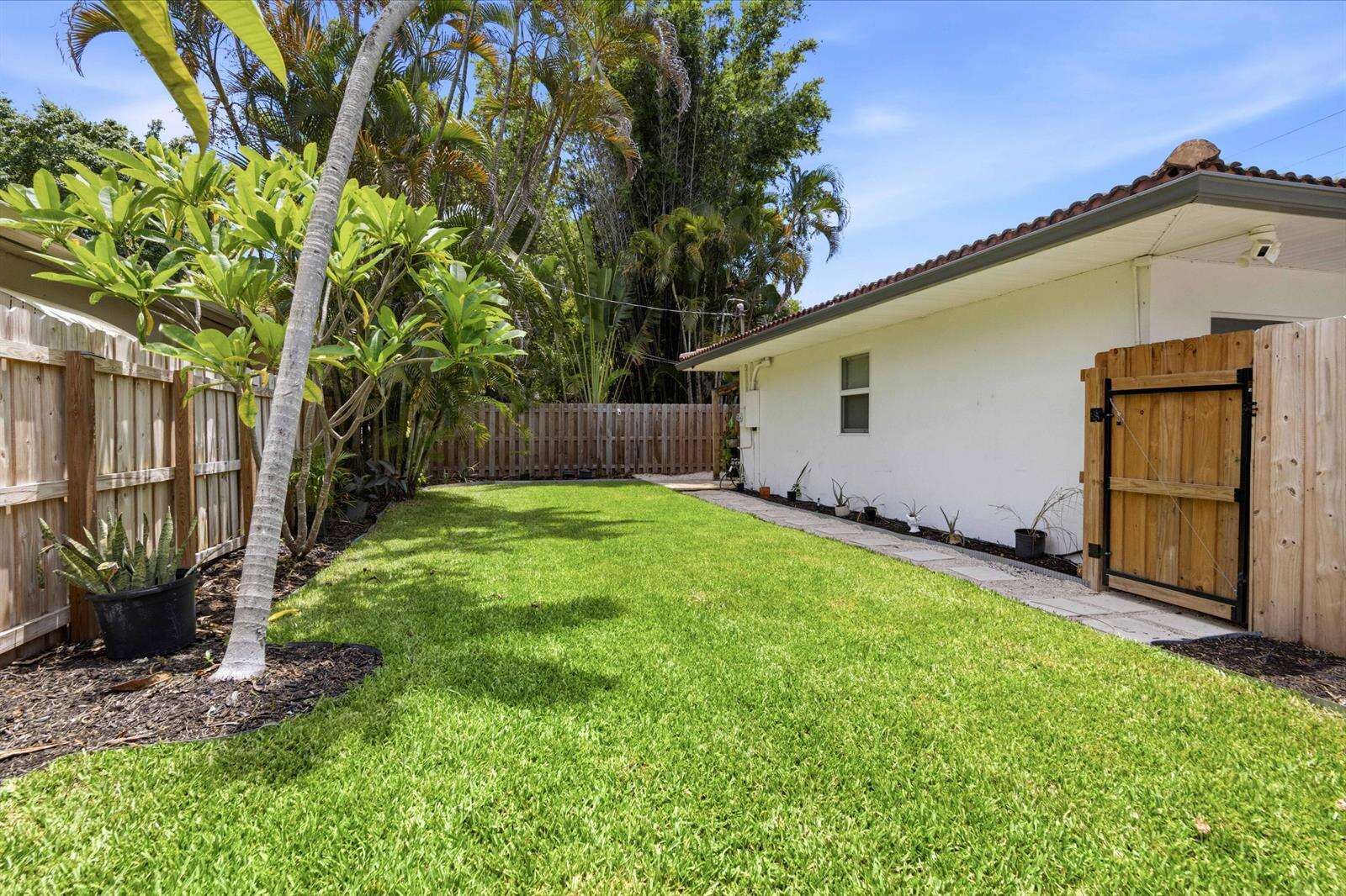 1400 17th, Fort Lauderdale, FL 33304 - For Sale photo 24