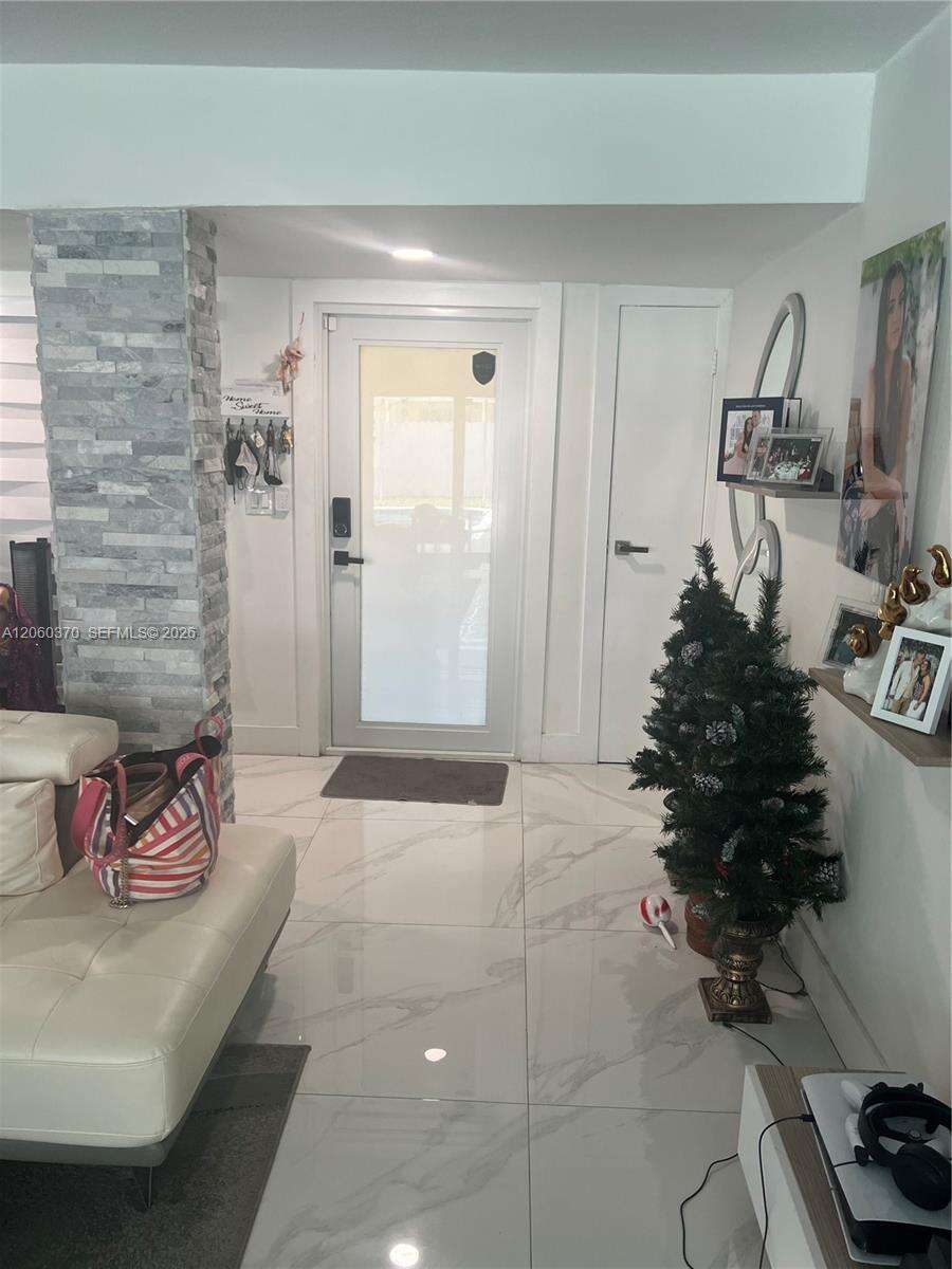 6398 33rd St, Miramar, FL 33023 - For Sale photo 19