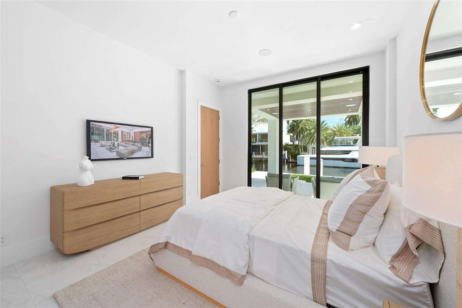 24 Fiesta, Fort Lauderdale, FL 33301 - For Sale photo 30