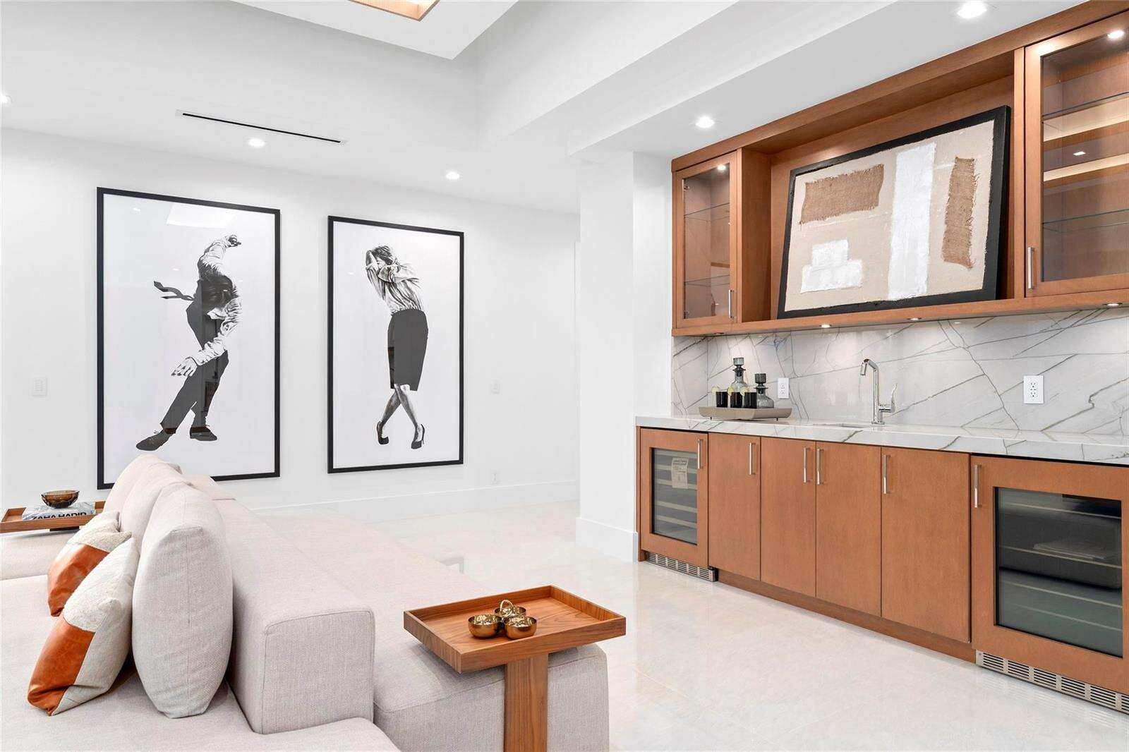 24 Fiesta, Fort Lauderdale, FL 33301 - For Sale photo 39