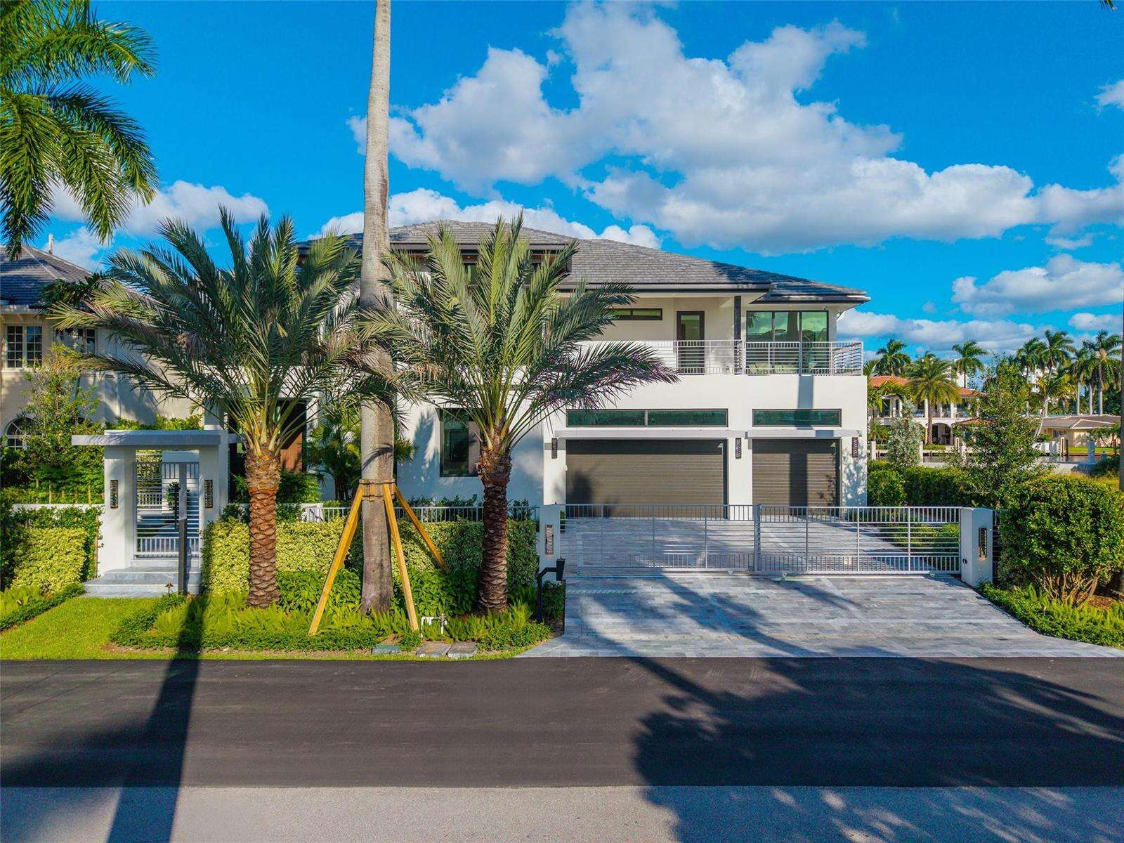 24 Fiesta, Fort Lauderdale, FL 33301 - For Sale photo 5