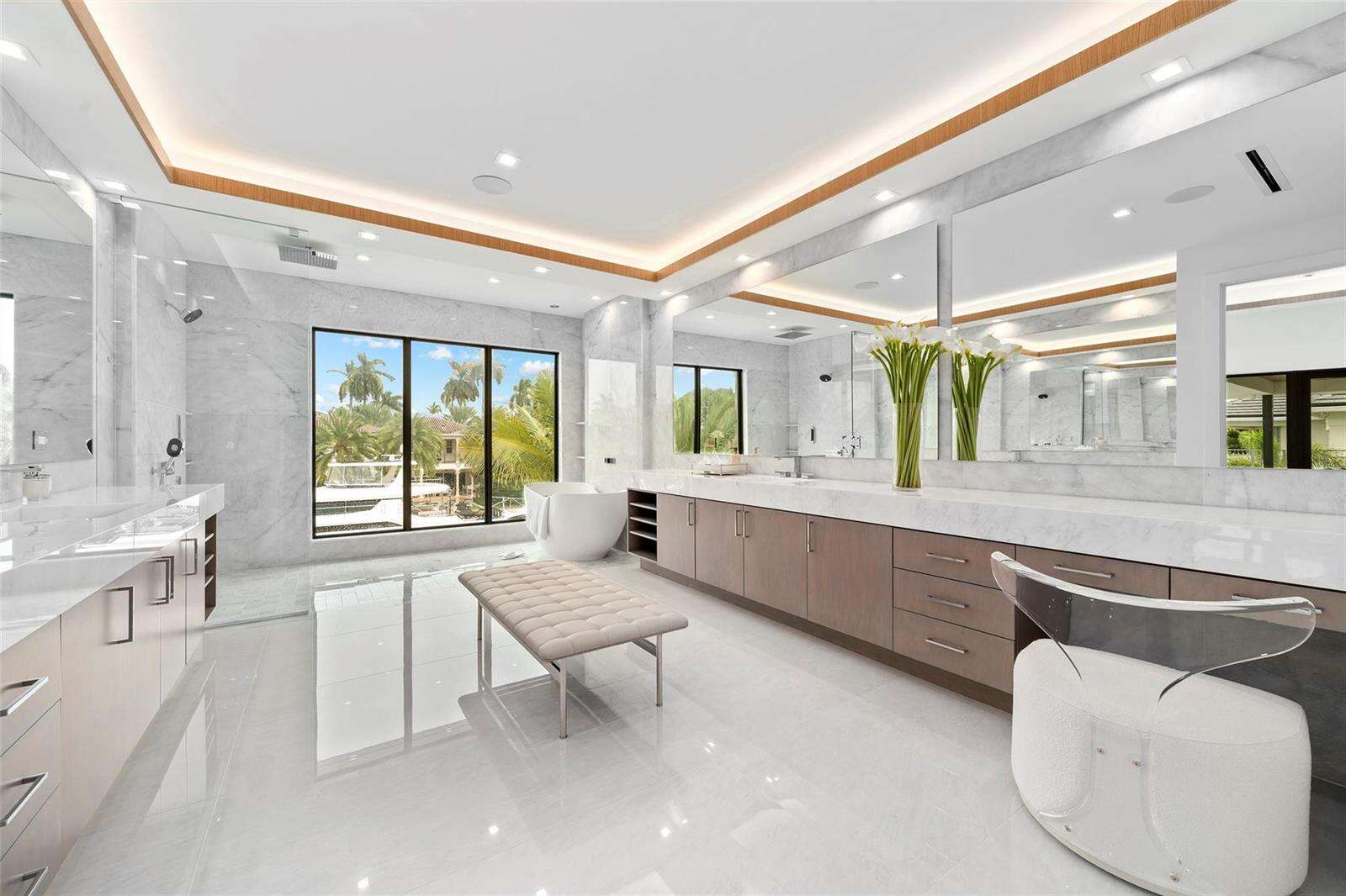 24 Fiesta, Fort Lauderdale, FL 33301 - For Sale photo 45