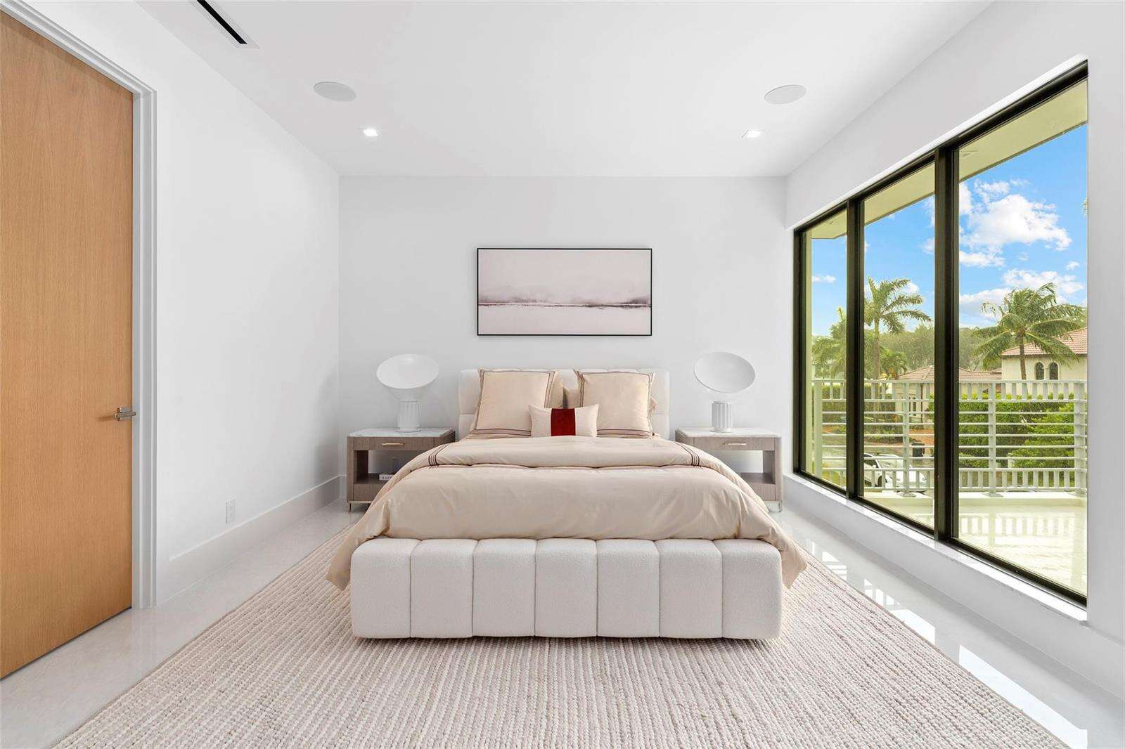 24 Fiesta, Fort Lauderdale, FL 33301 - For Sale photo 56
