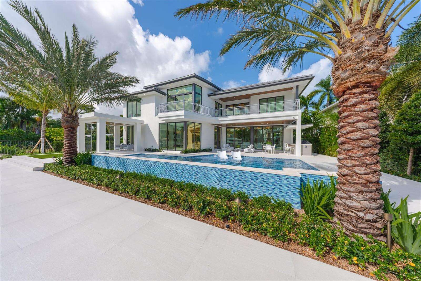 24 Fiesta, Fort Lauderdale, FL 33301 - For Sale photo 68