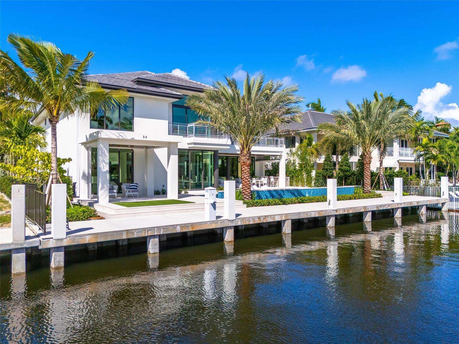 24 Fiesta, Fort Lauderdale, FL 33301 - For Sale photo 85
