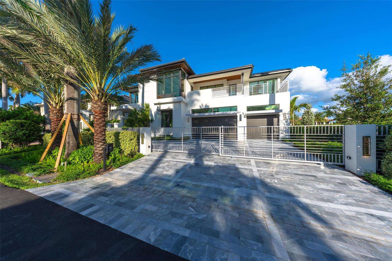 24 Fiesta, Fort Lauderdale, FL 33301 - For Sale photo 86