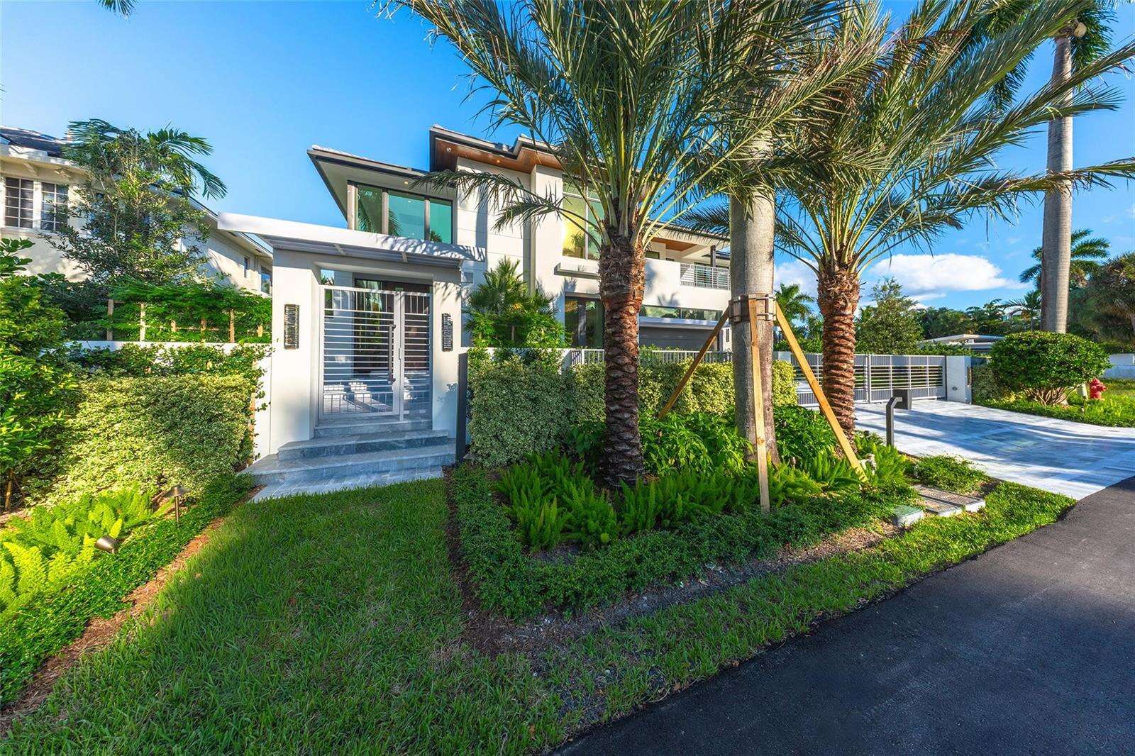 24 Fiesta, Fort Lauderdale, FL 33301 - For Sale photo 87