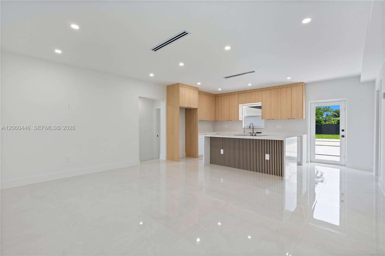 35 Allen Rd, West Park, FL 33023 - For Sale photo 4