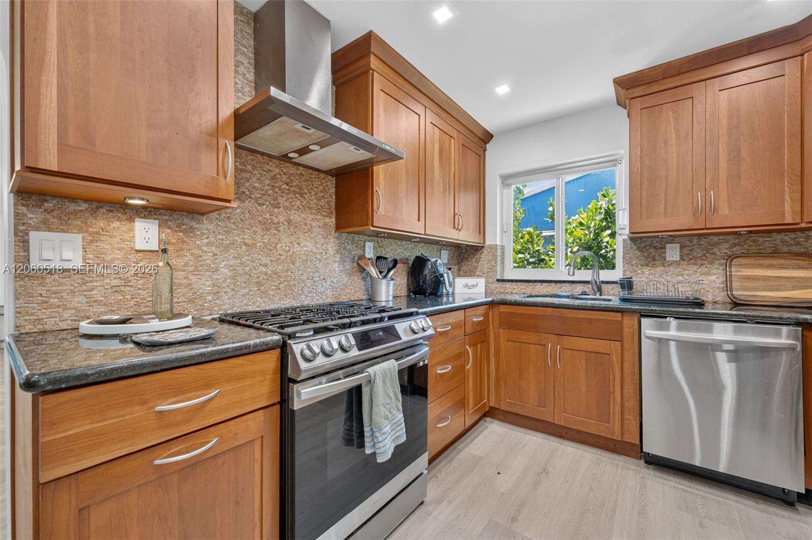 1532 Fletcher St, Hollywood, FL 33020 - For Sale photo 8