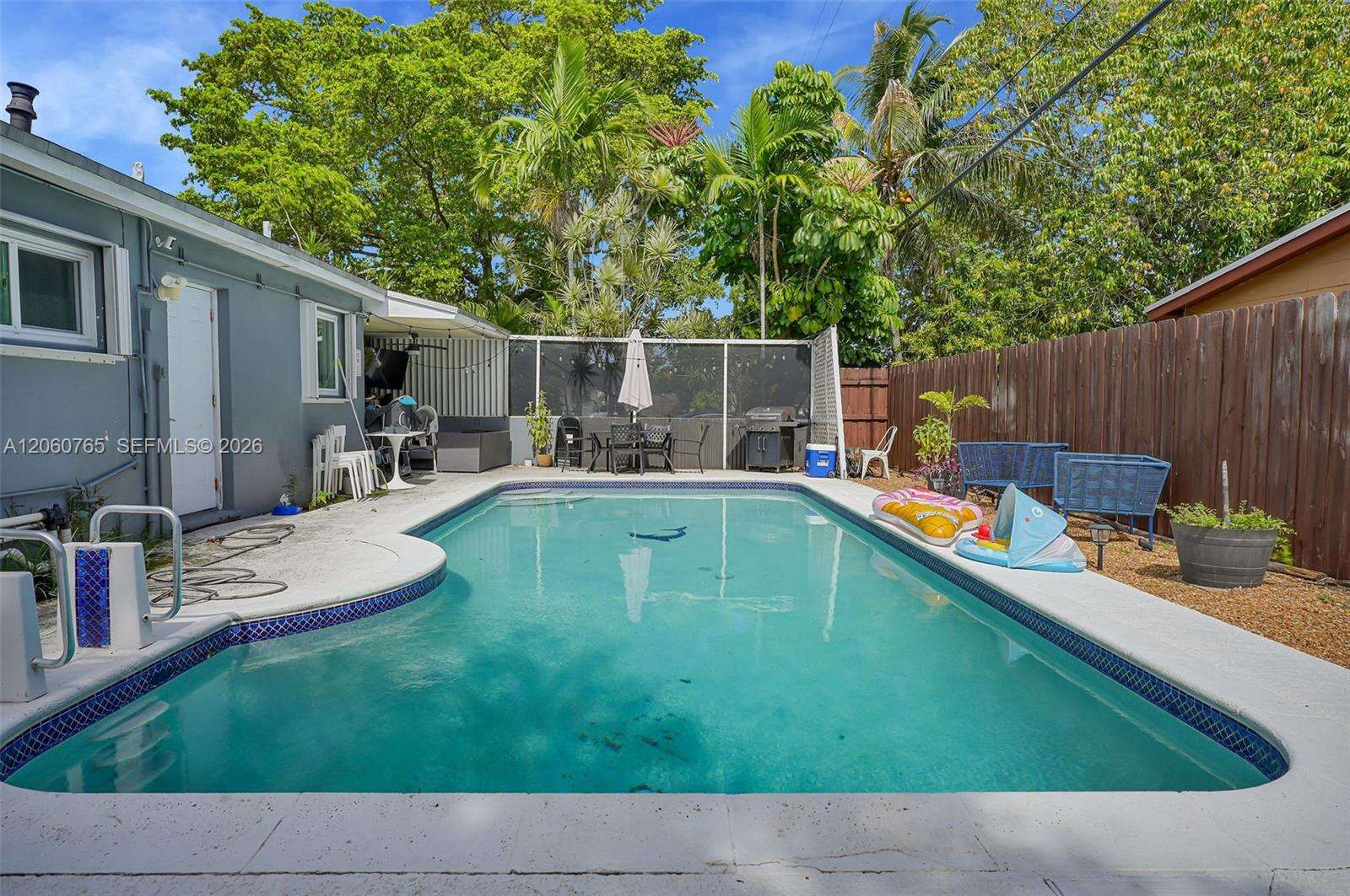 201 68th Way, Hollywood, FL 33024 - For Sale photo 20