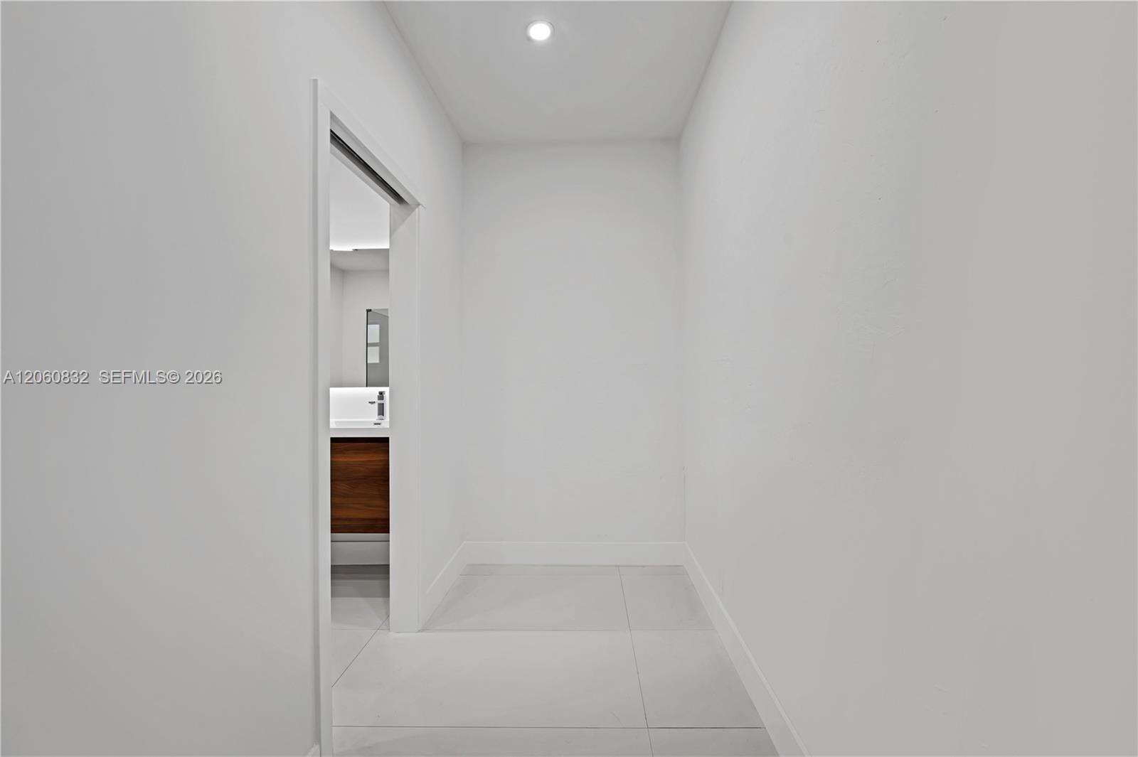 818 3rd St, Hallandale Beach, FL 33009 - For Sale photo 13