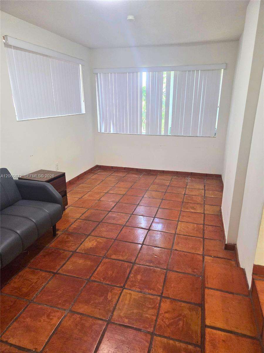 2724 36th Ave, Miami, FL 33133 - For Sale photo 11