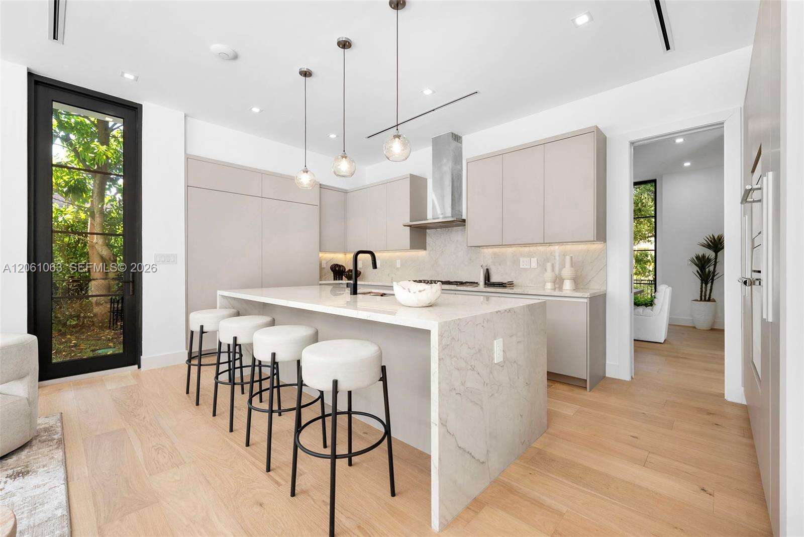 1220 Alhambra Cir, Coral Gables, FL 33146 - For Sale photo 16
