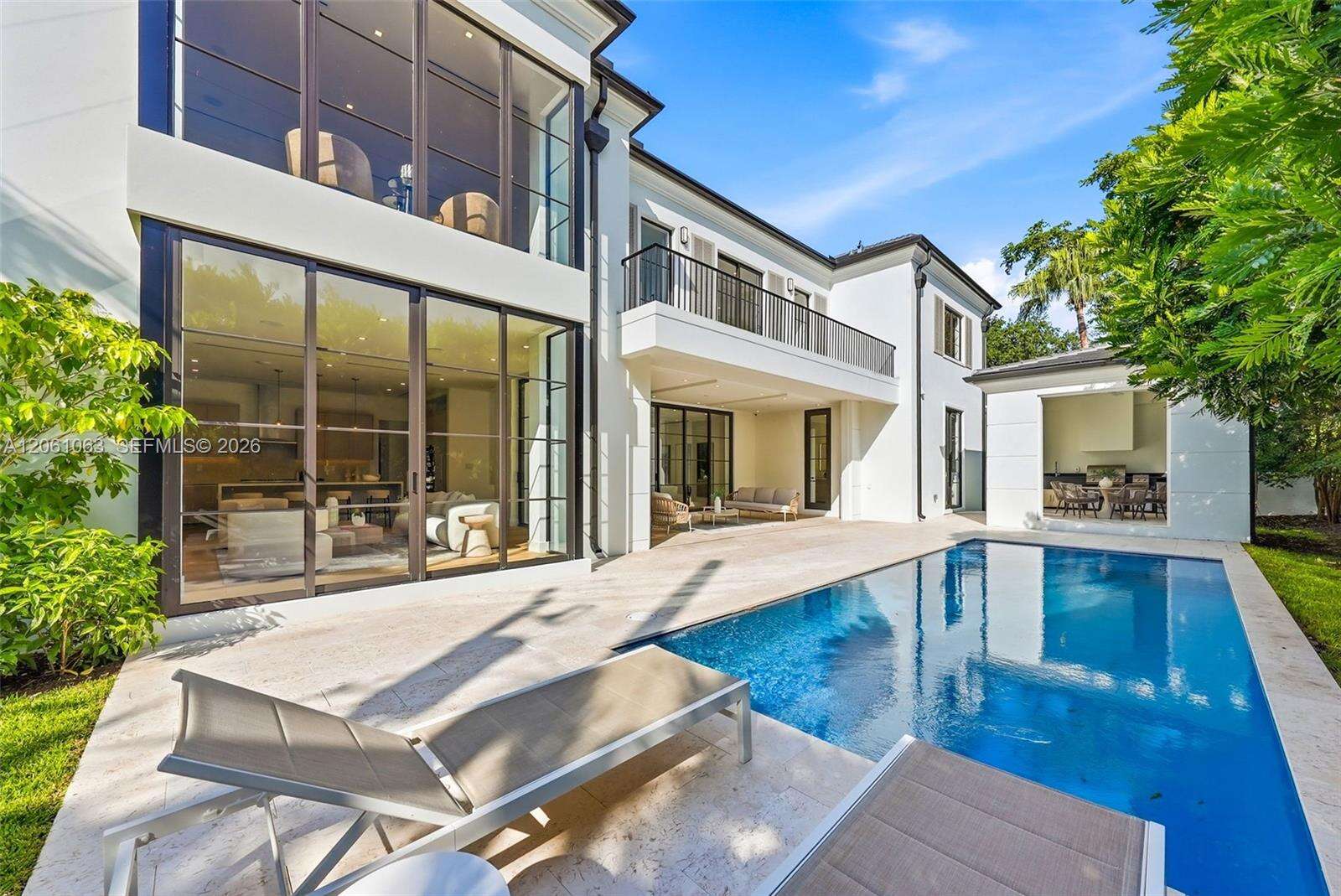 1220 Alhambra Cir, Coral Gables, FL 33146 - For Sale photo 21