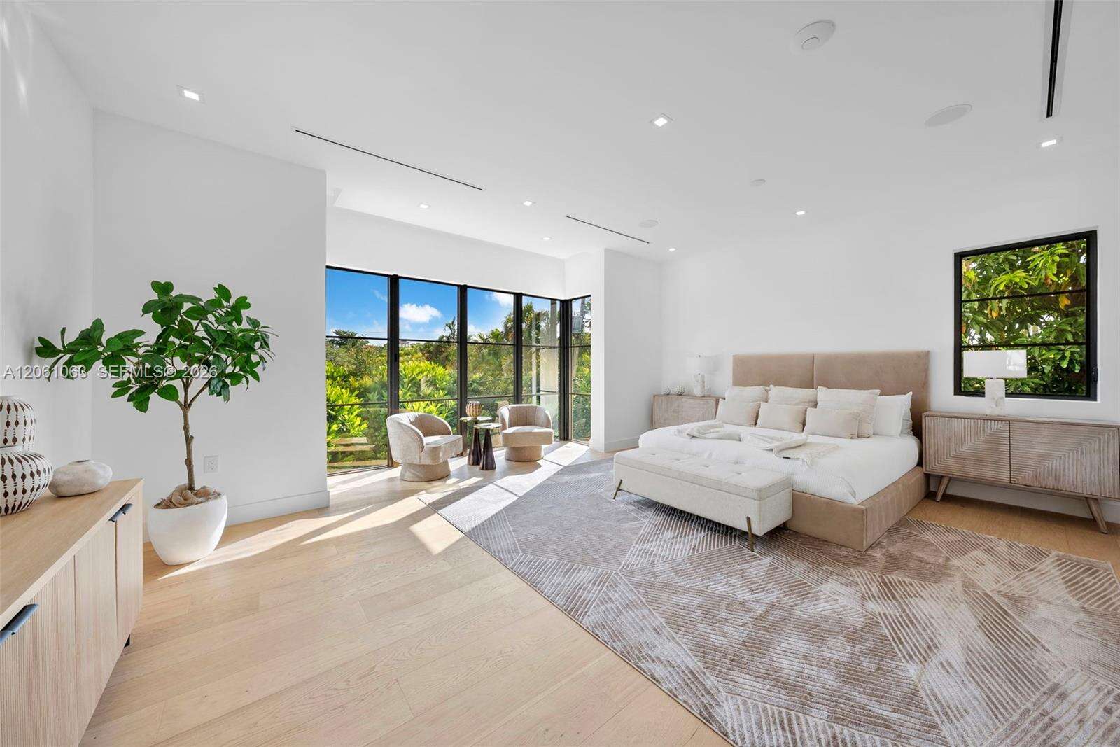 1220 Alhambra Cir, Coral Gables, FL 33146 - For Sale photo 28
