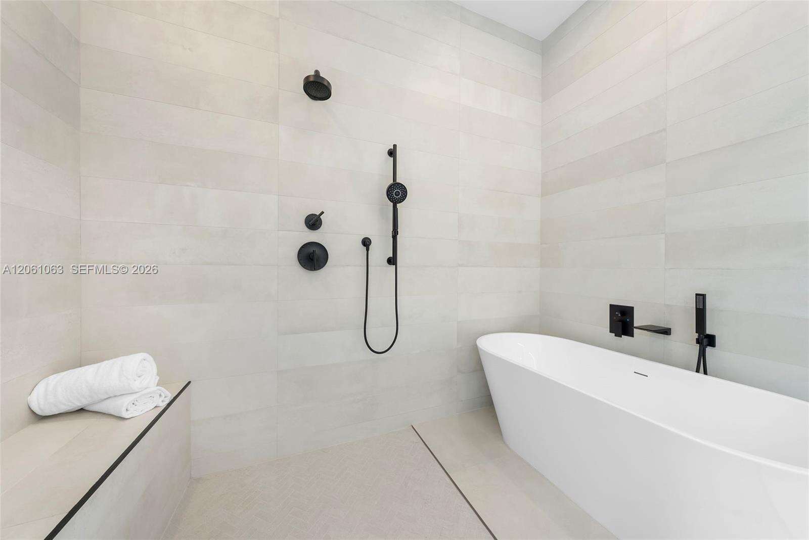 1220 Alhambra Cir, Coral Gables, FL 33146 - For Sale photo 34
