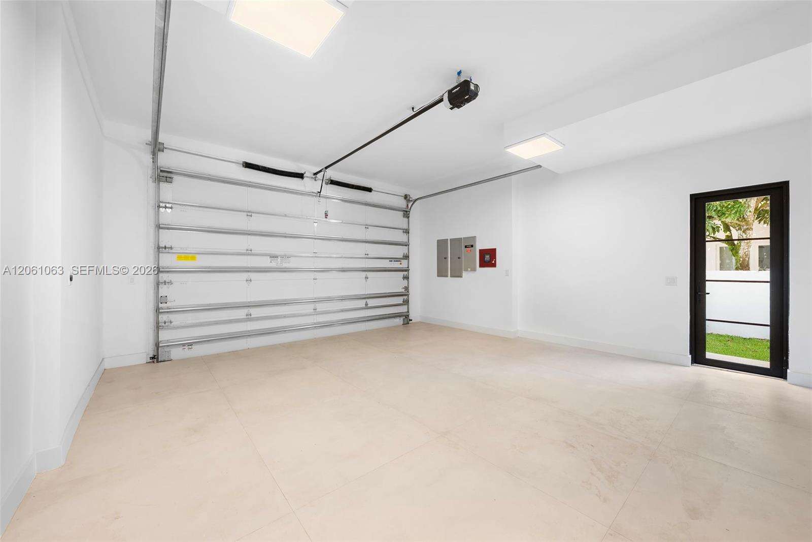 1220 Alhambra Cir, Coral Gables, FL 33146 - For Sale photo 50