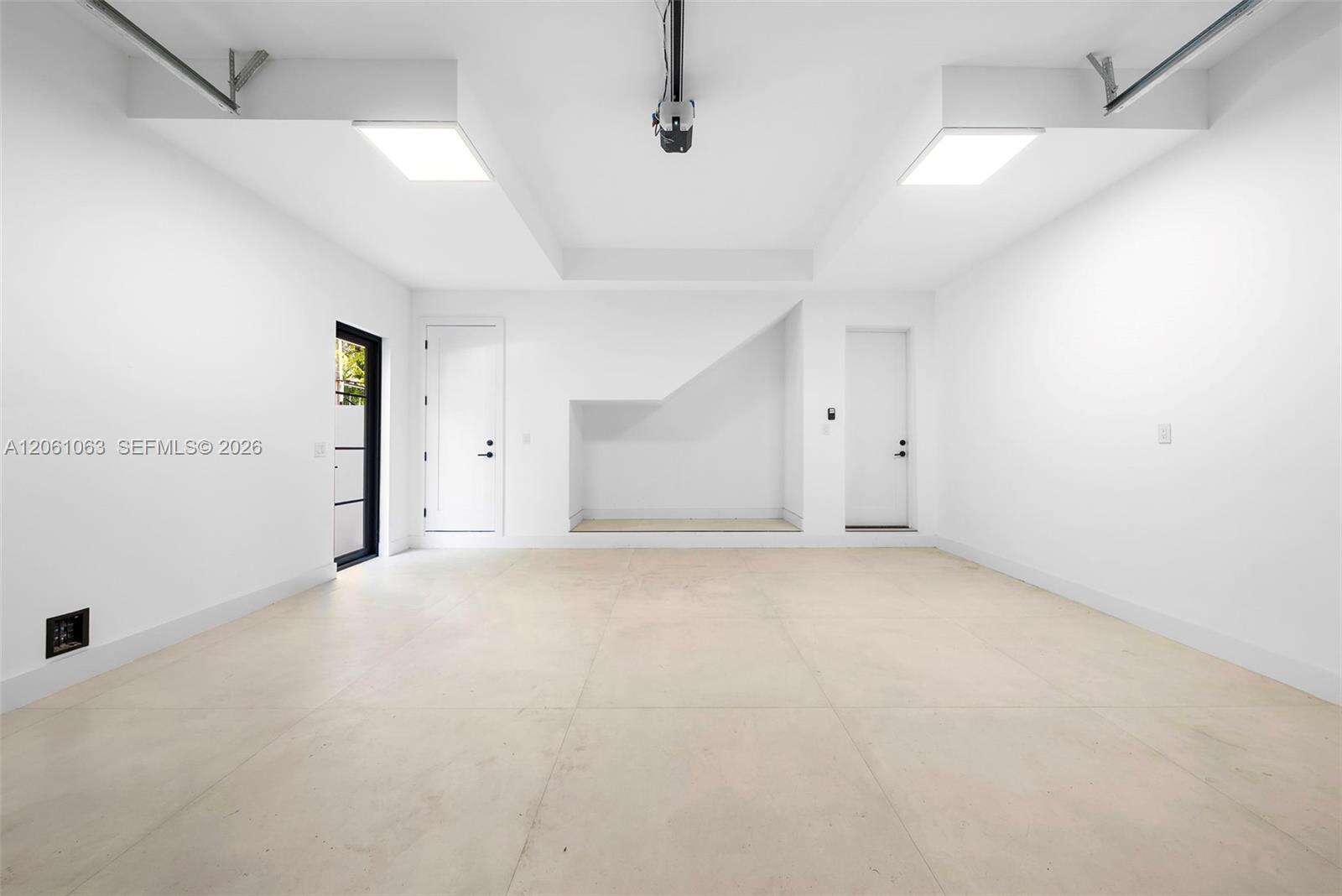 1220 Alhambra Cir, Coral Gables, FL 33146 - For Sale photo 51