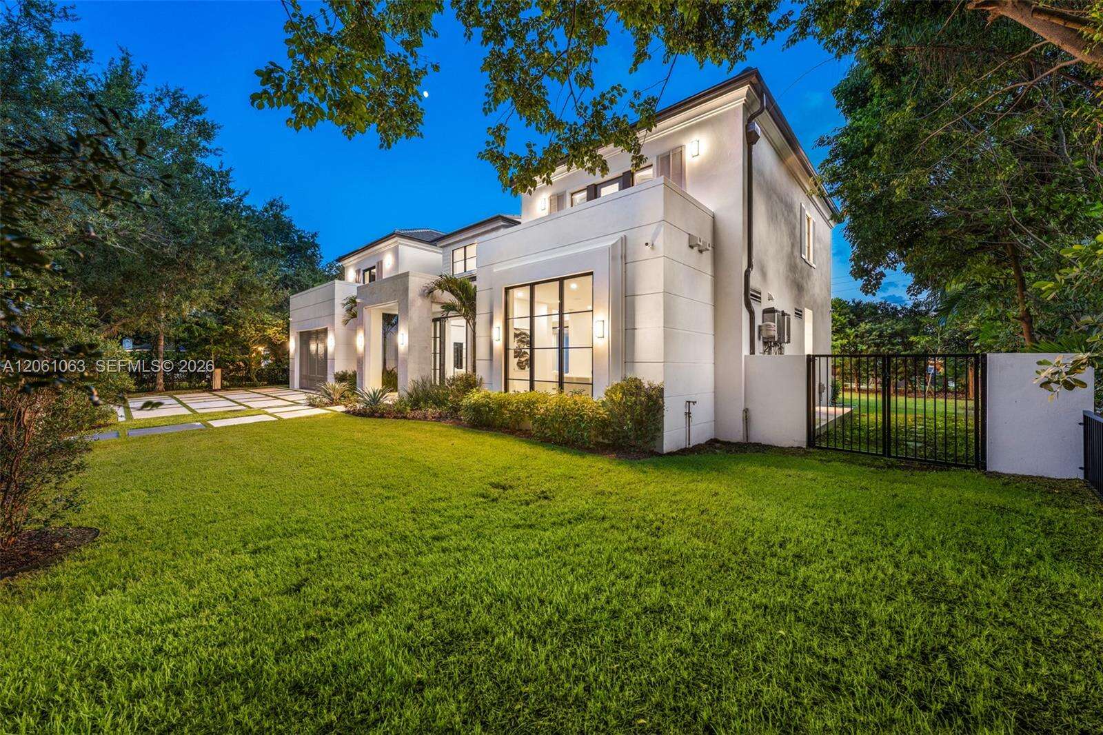 1220 Alhambra Cir, Coral Gables, FL 33146 - For Sale photo 55