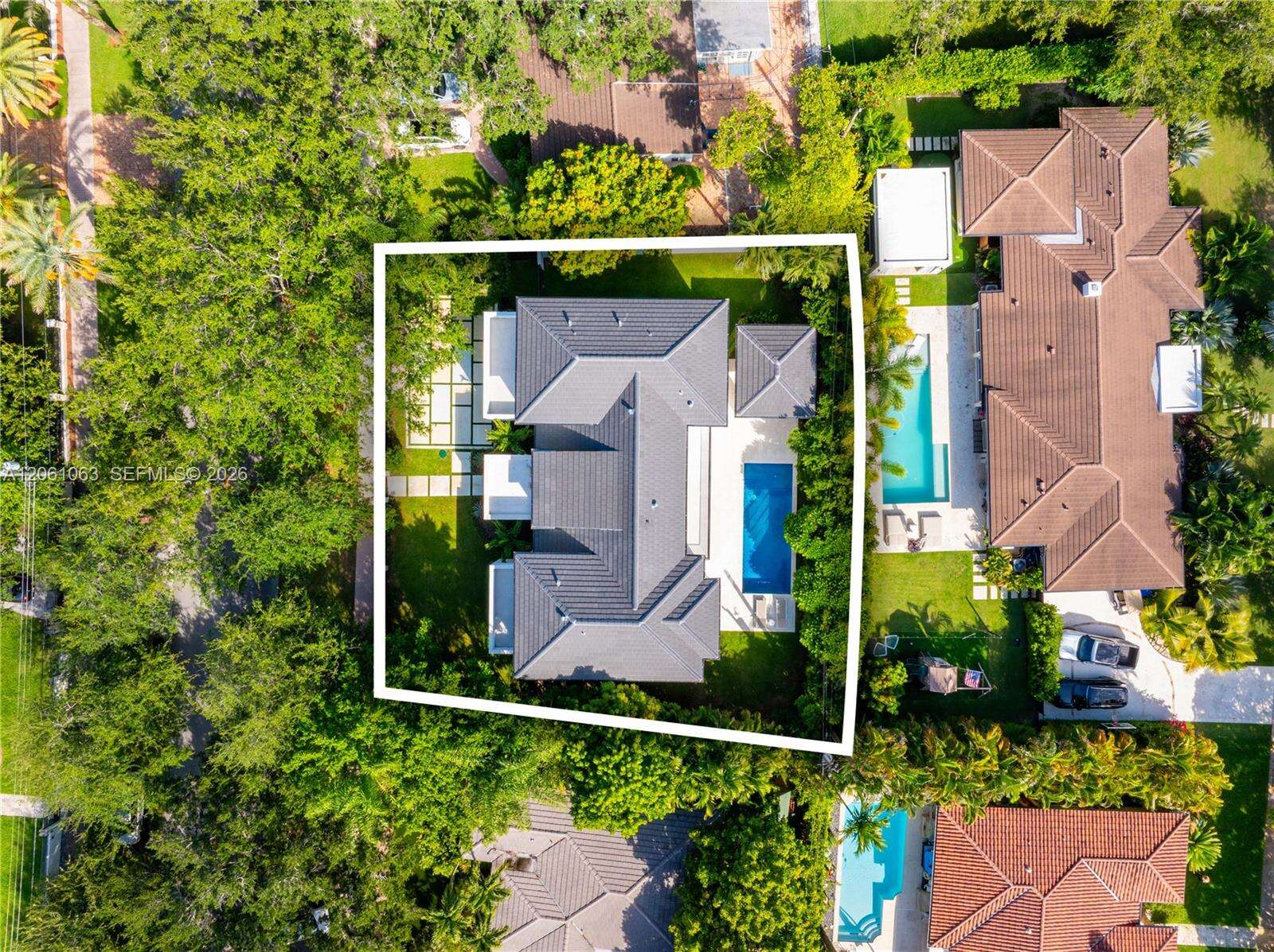 1220 Alhambra Cir, Coral Gables, FL 33146 - For Sale photo 63