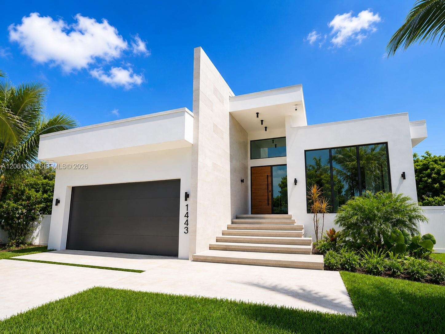 1443 Funston St, Hollywood, FL 33020 - For Sale photo 2