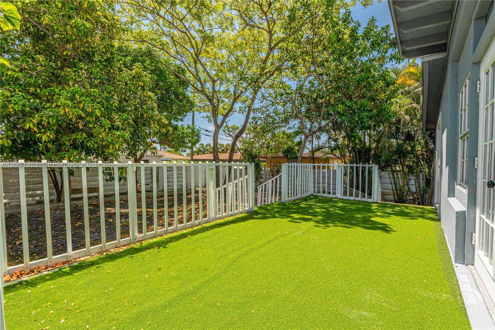 1777 17th Ct, Hollywood, FL 33020 - For Sale photo 37