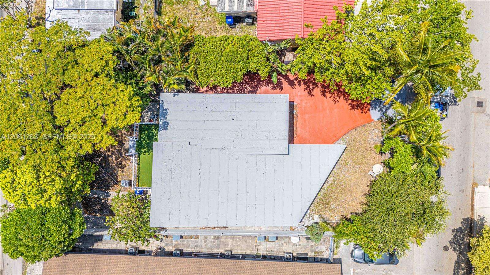 1777 17th Ct, Hollywood, FL 33020 - For Sale photo 5