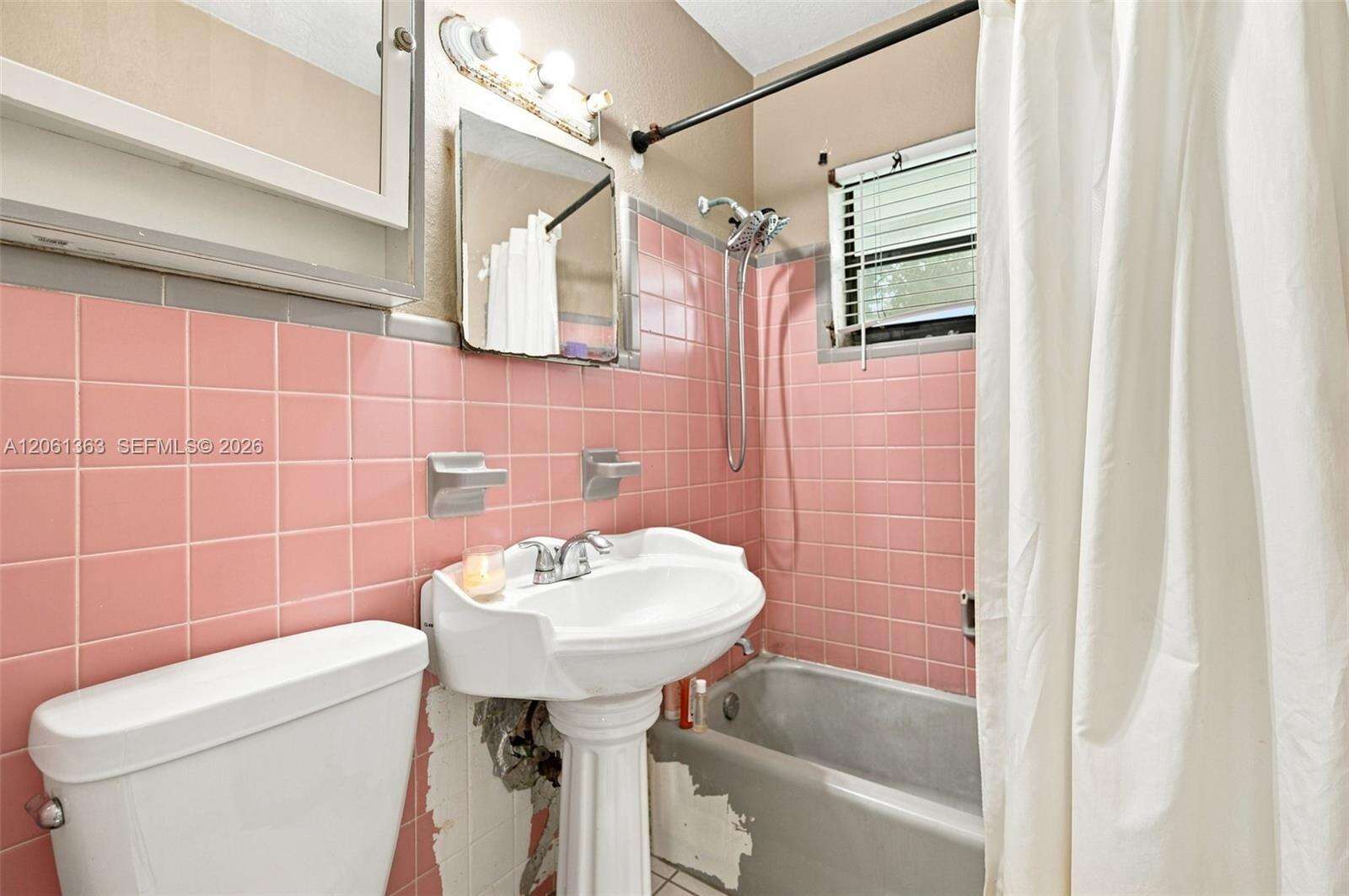 2439 Mayo St, Hollywood, FL 33020 - For Sale photo 12