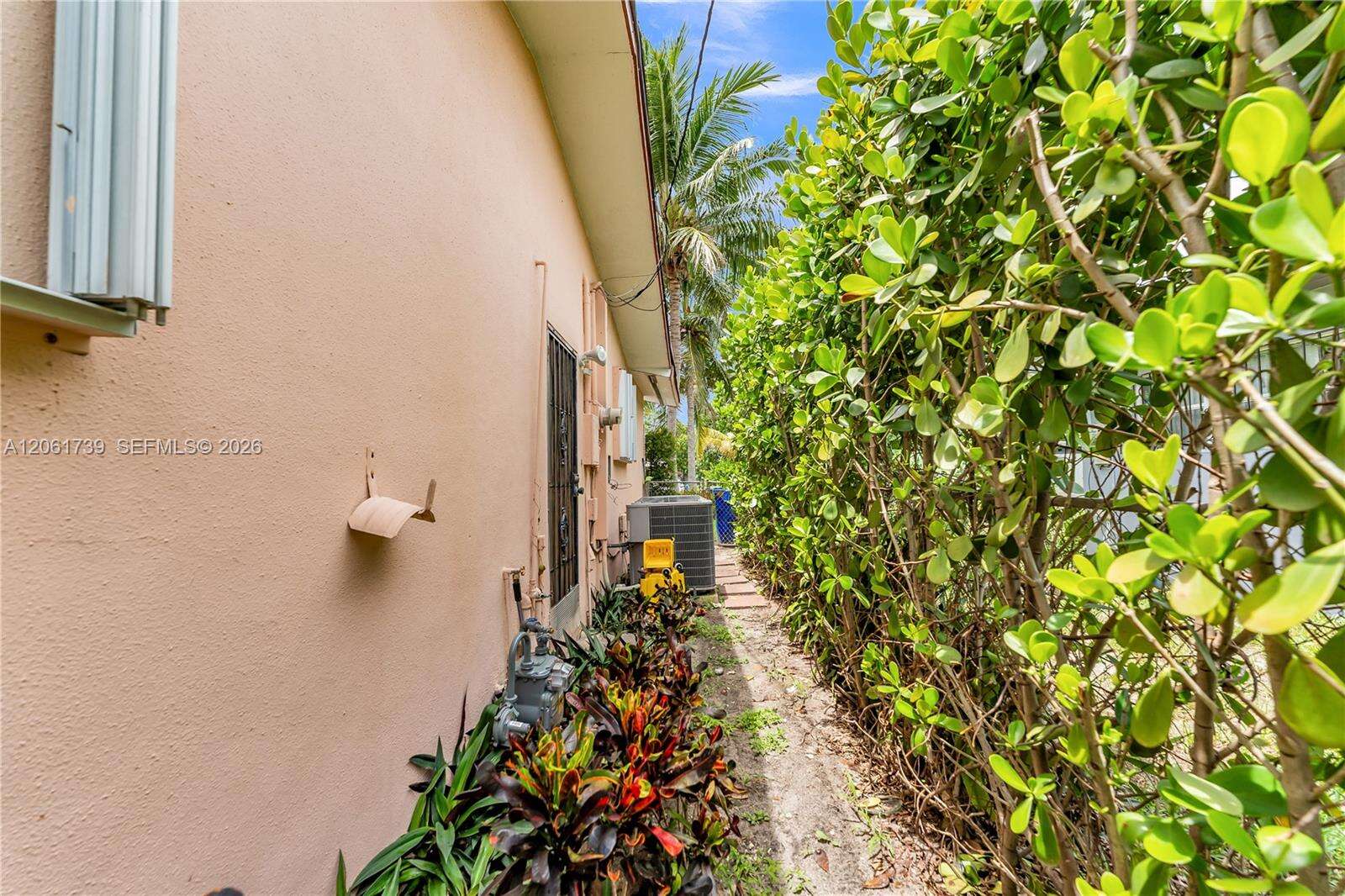 1019 29th Ave, Hollywood, FL 33020 - For Sale photo 39