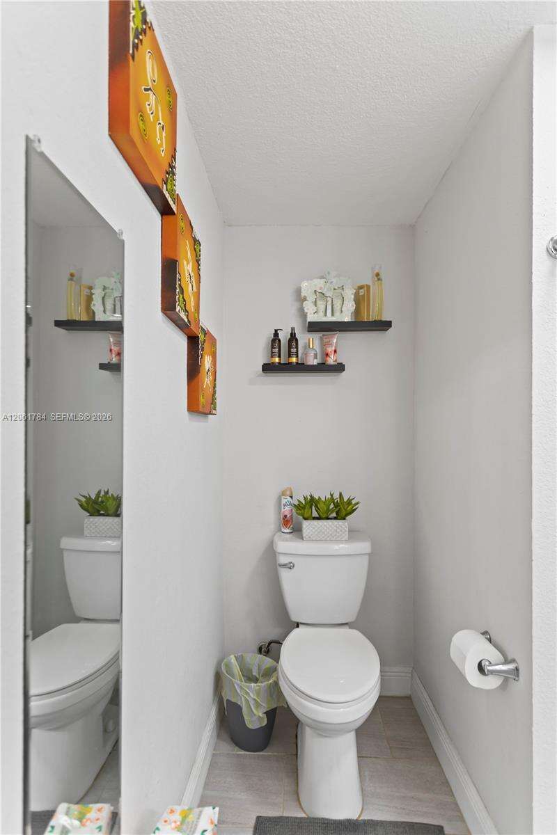 2407 Dewey St, Hollywood, FL 33020 - For Sale photo 52