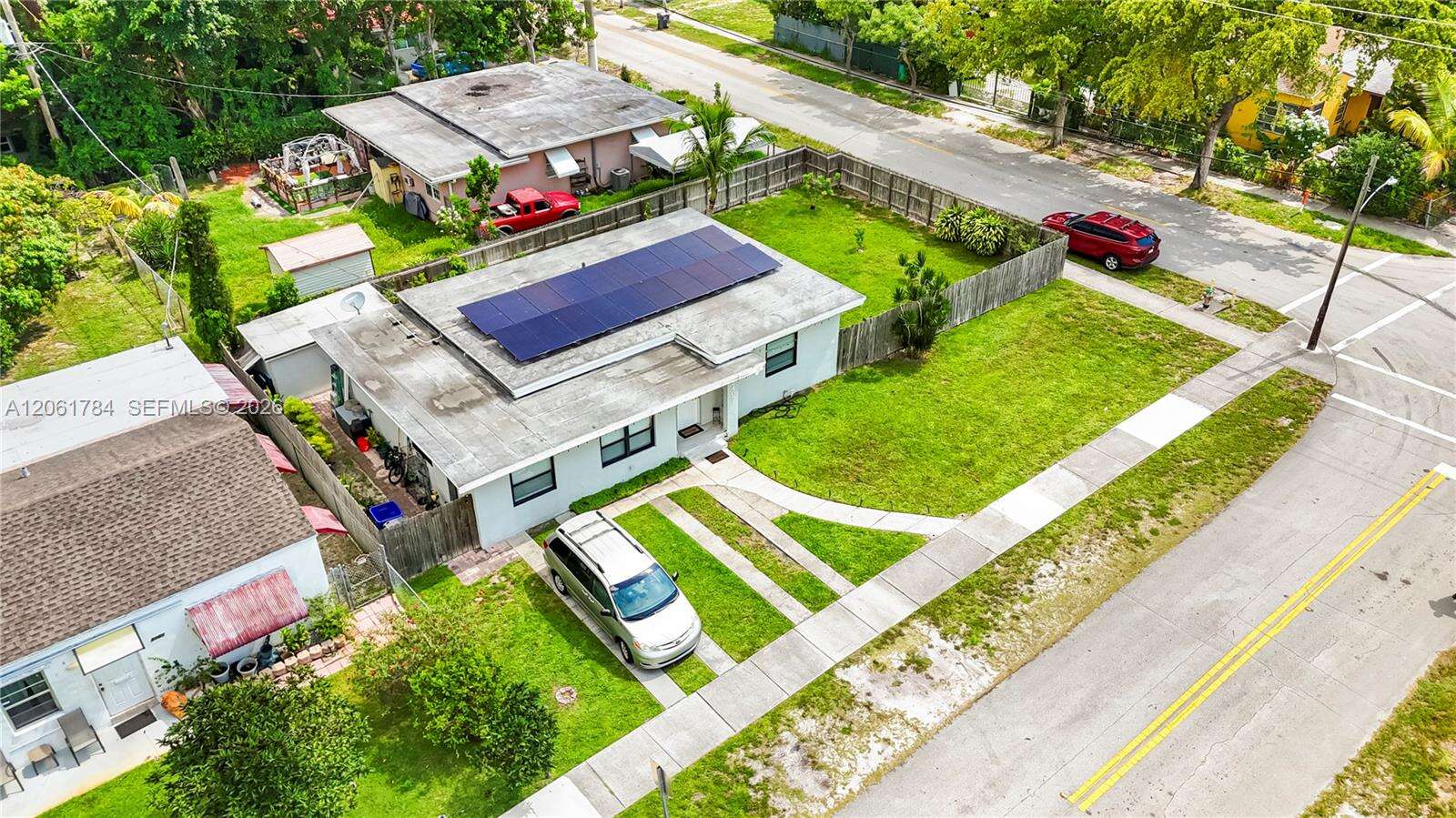 2407 Dewey St, Hollywood, FL 33020 - For Sale photo 61