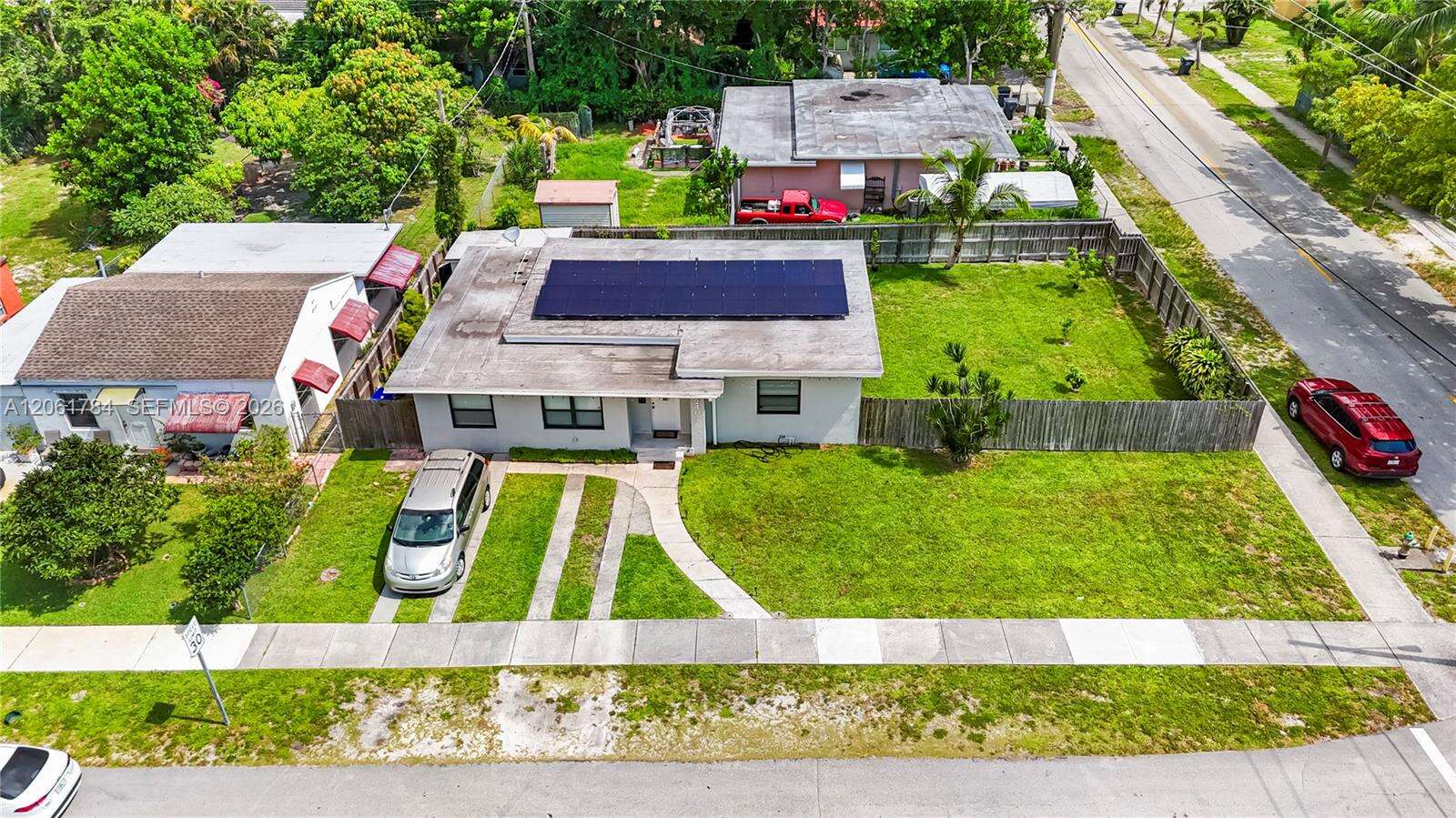 2407 Dewey St, Hollywood, FL 33020 - For Sale photo 62